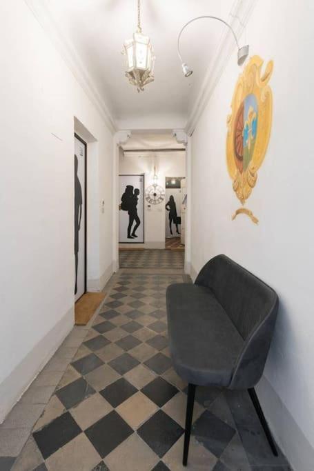 Keys Of Italy - F5 - Fiesolana 24 - Santa Croce One Bedroom Flat 2 To 4 Guests Florence