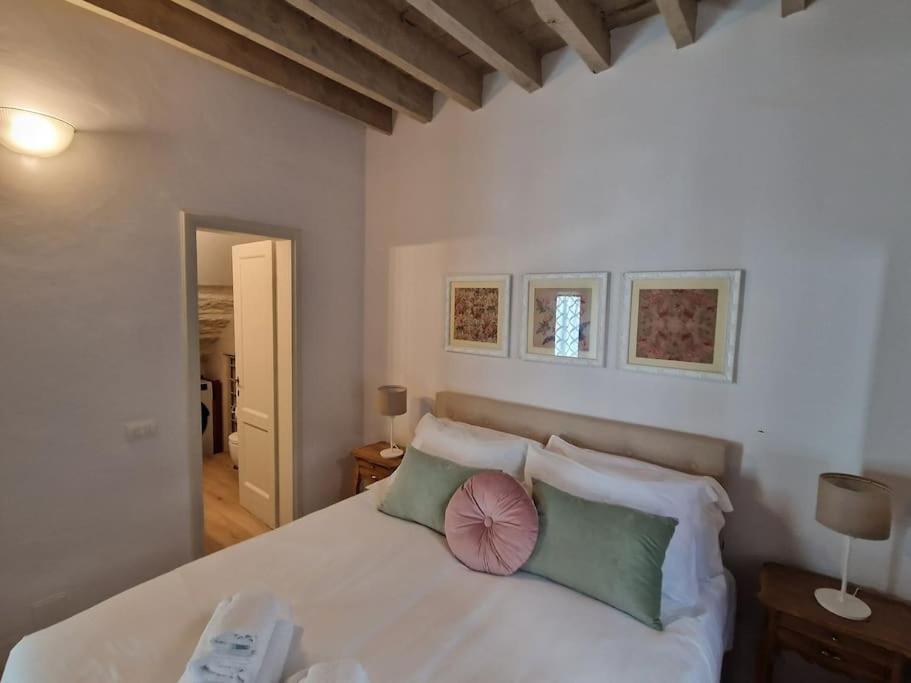 Angolo Al Giardino Delle Rose Apartment