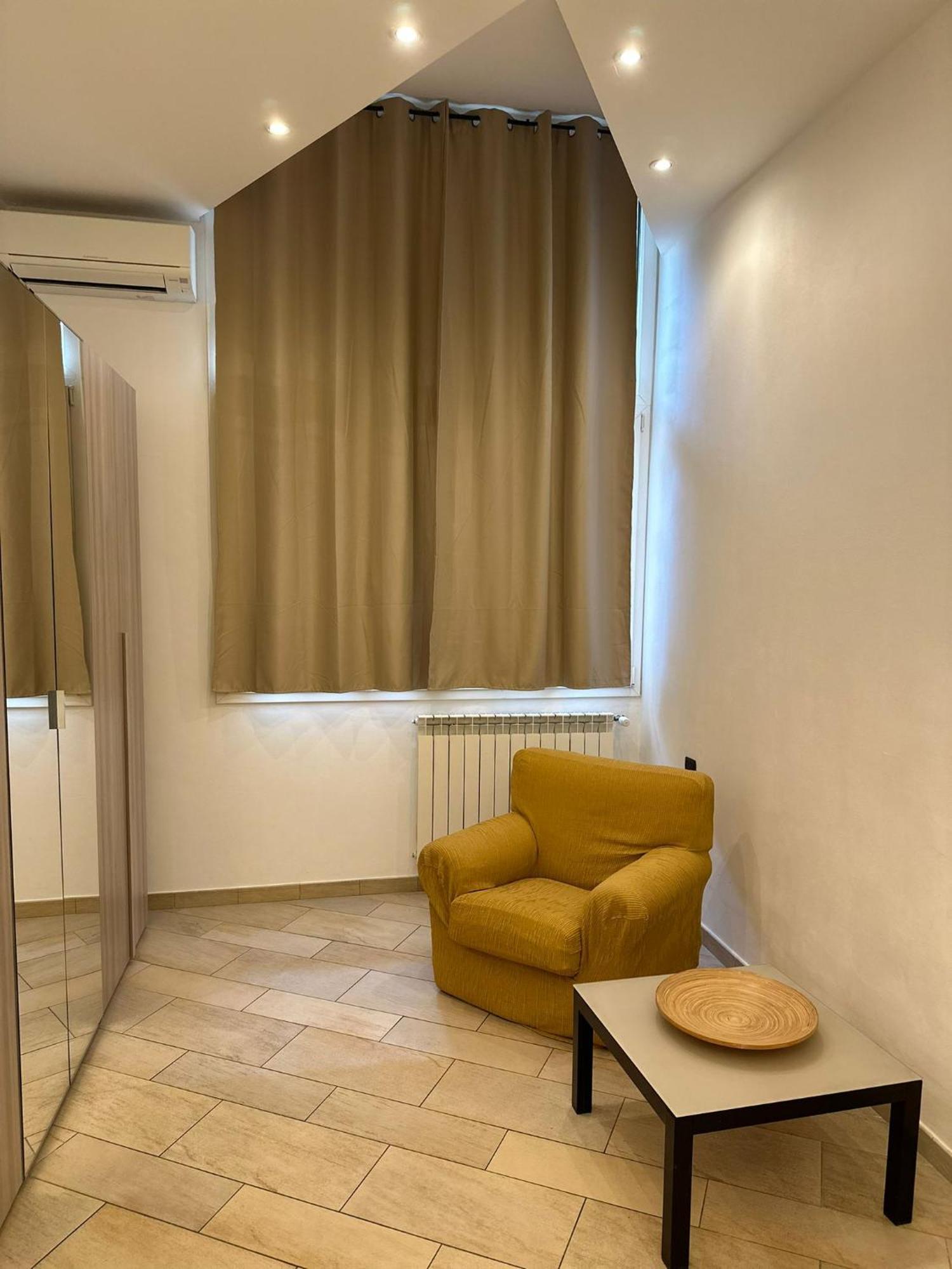 Amalia Via La Farina Apartment Florence