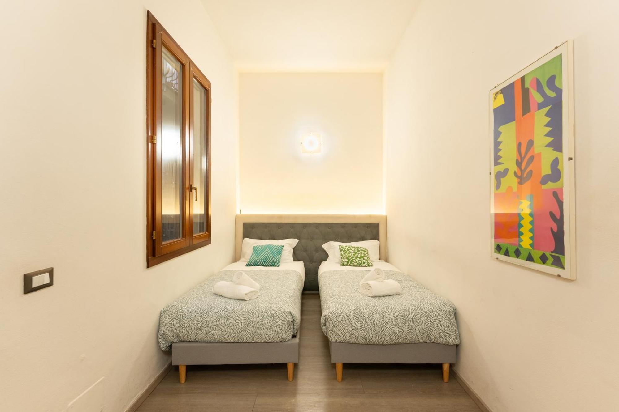 Pergola - 1 Bdr Flat With Inner Courtyard Florence