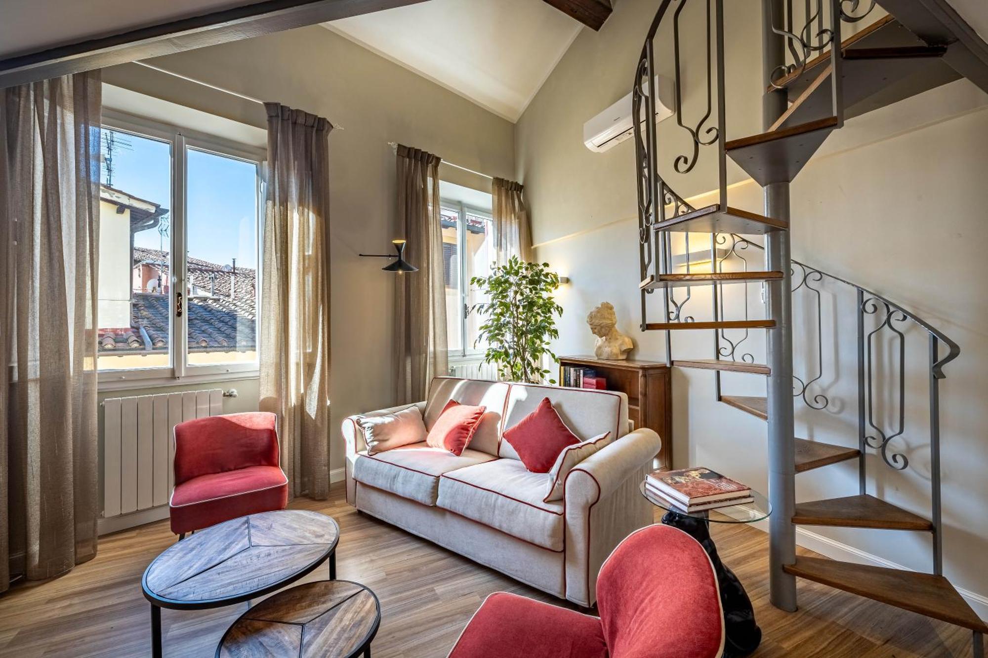 Yid Penthouse In Santa Croce Florence