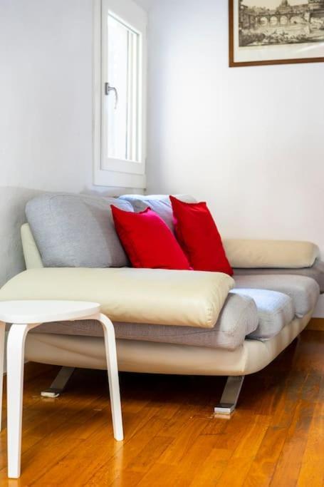 In San Niccolo / Historic Centre Apartment Florence