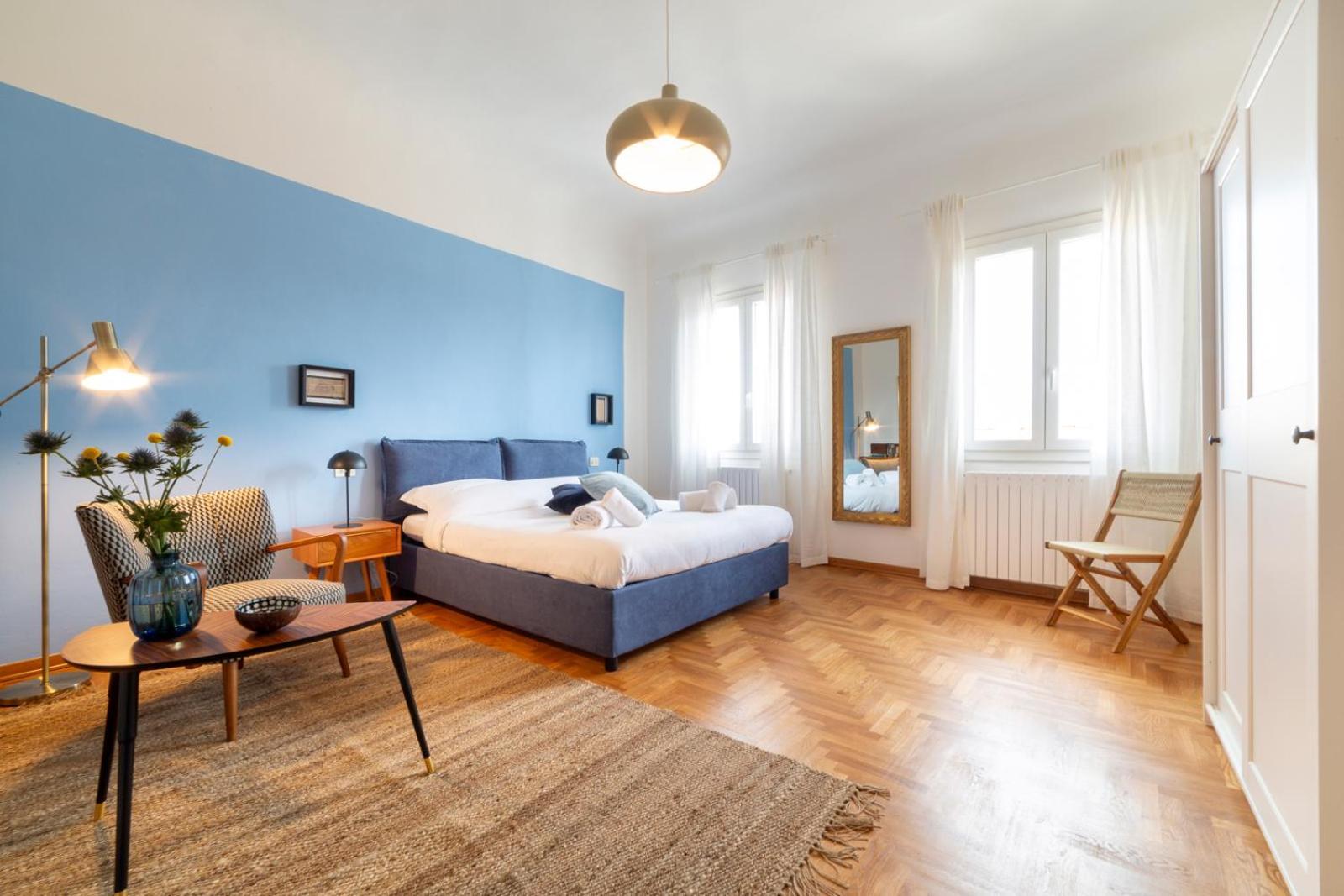 Apartment La Casa Del Murales Per 6 Persone Vicino Al Mercato Florence