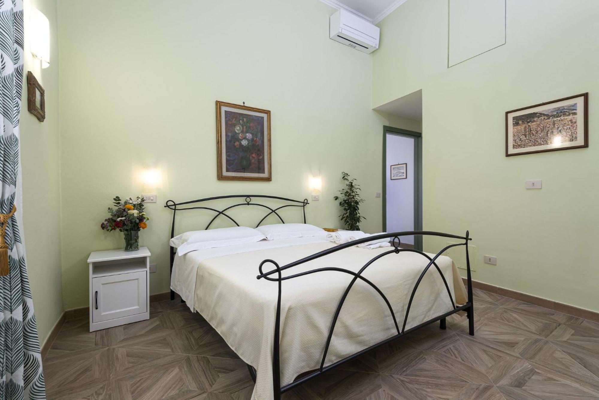 Maison d'hôtes Cadorna In Florence