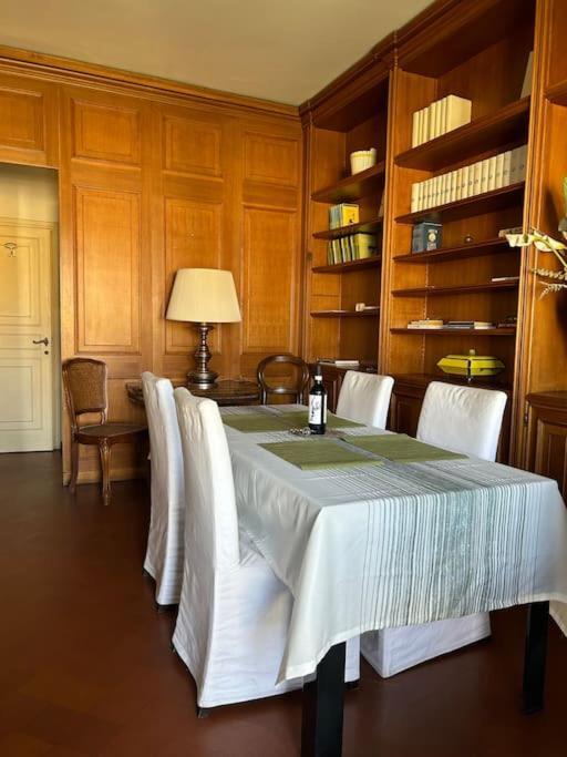 Ponte Vecchio View By Florencehospitality Com Appartement *
