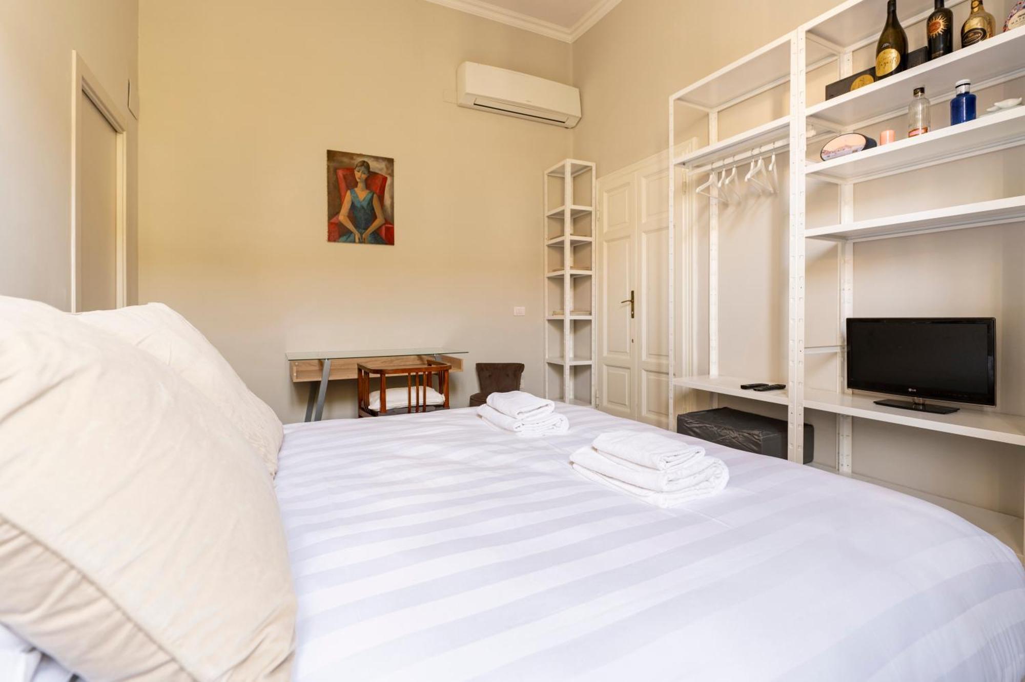 Anna - 4 Camere, Bagni Privati E Giardino Villa Florence