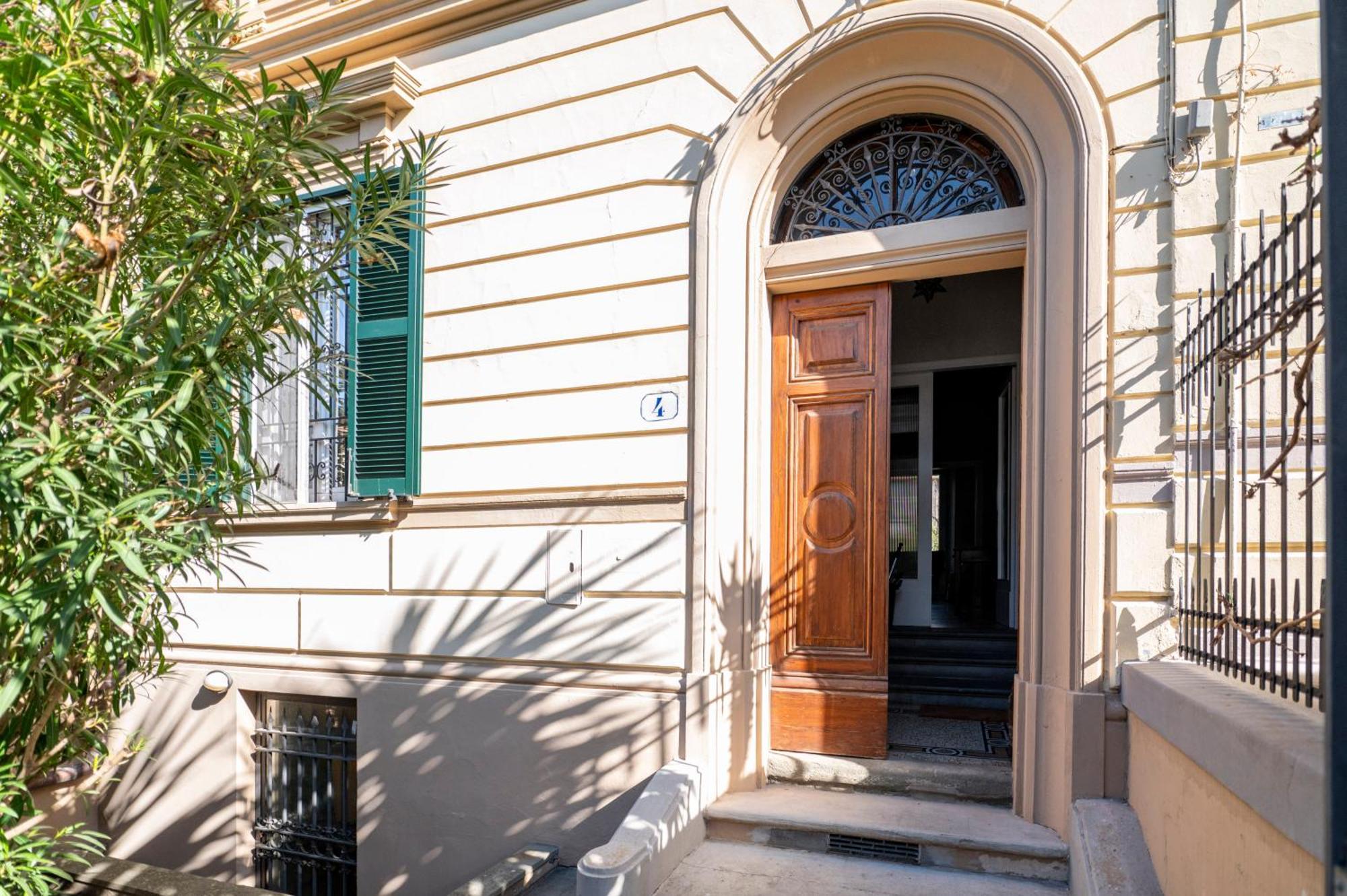Anna - 4 Camere, Bagni Privati E Giardino Villa Florence
