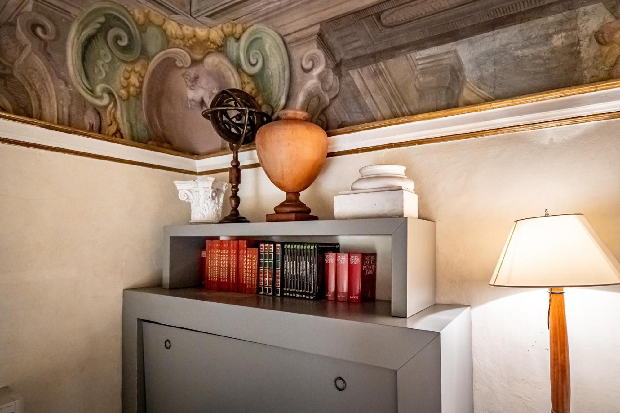 Yid Bargello Luxury Apartment *