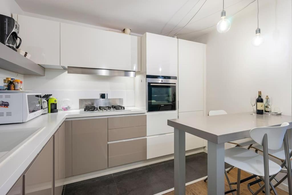 Gio - Free Garage - Fortezza Da Basso Apartment *