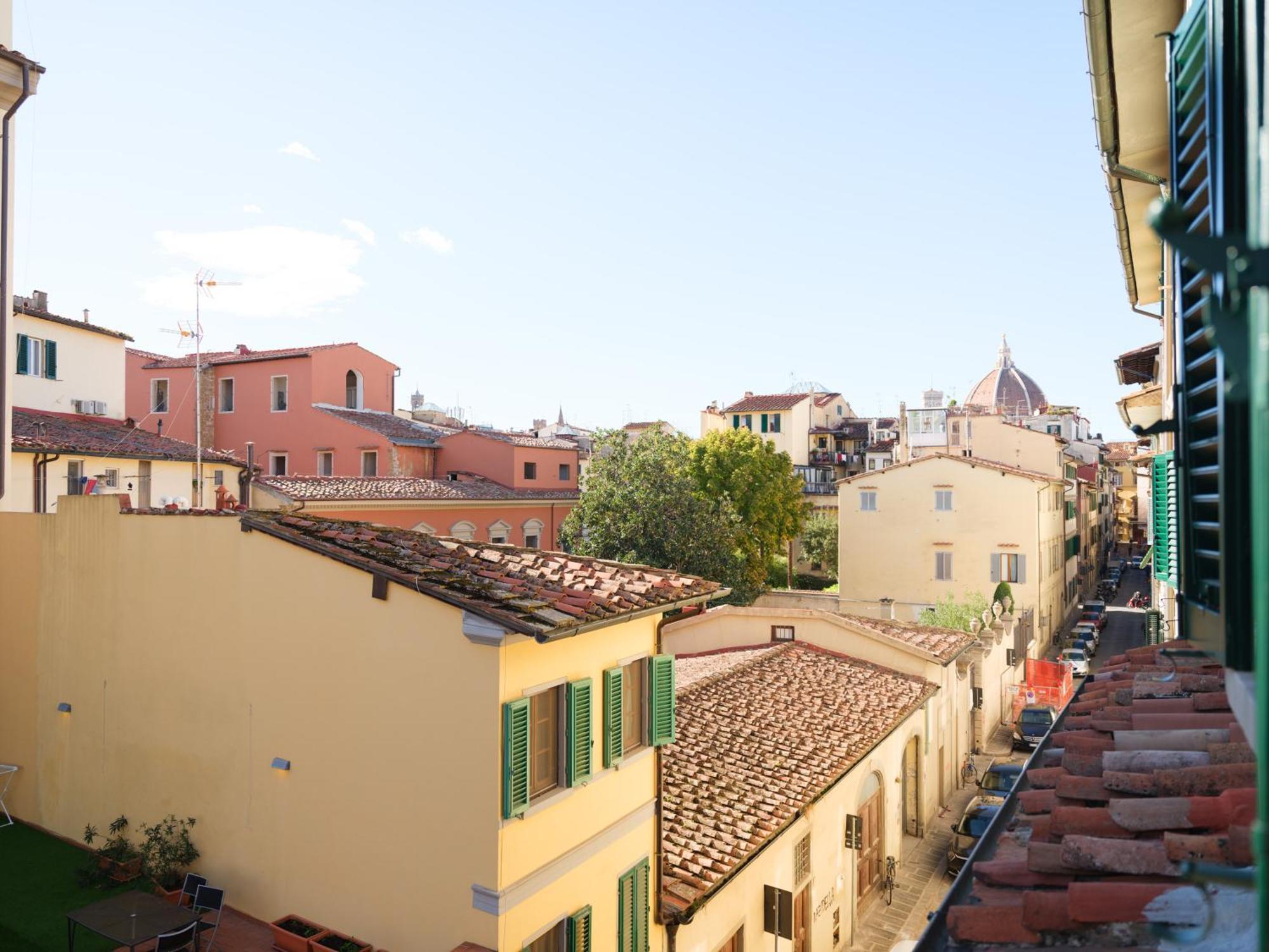 La Mezzina - Unique Design And Crafted Lifestyle Apartment Florence