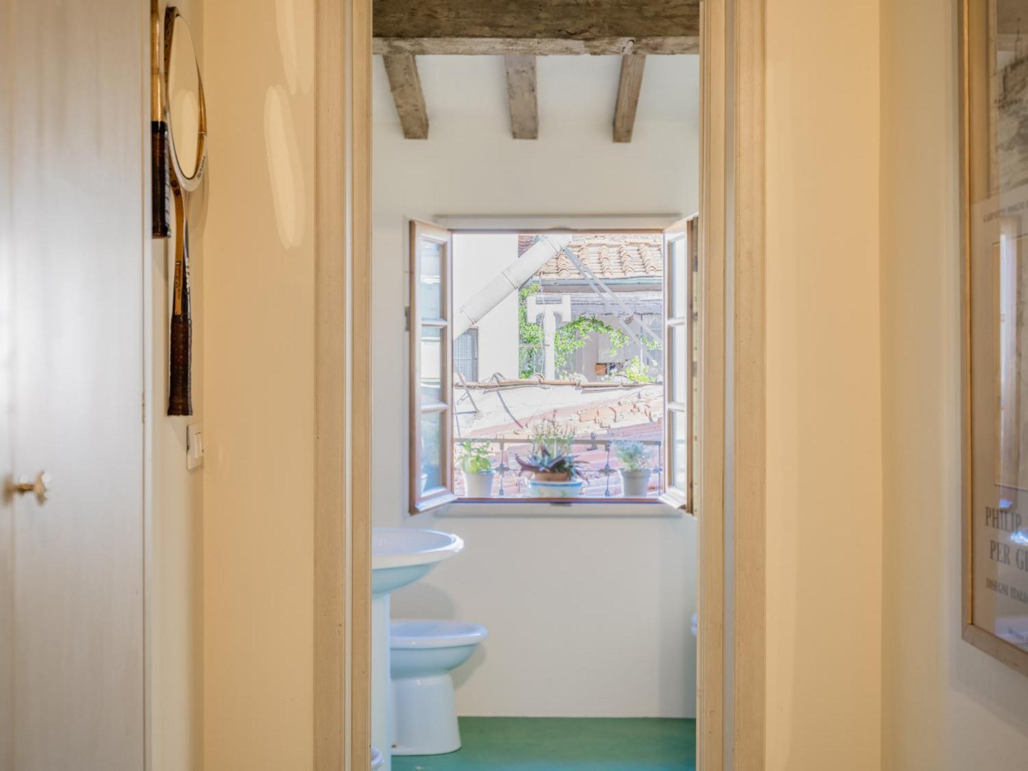 La Mezzina - Unique Design And Crafted Lifestyle Apartment Florence