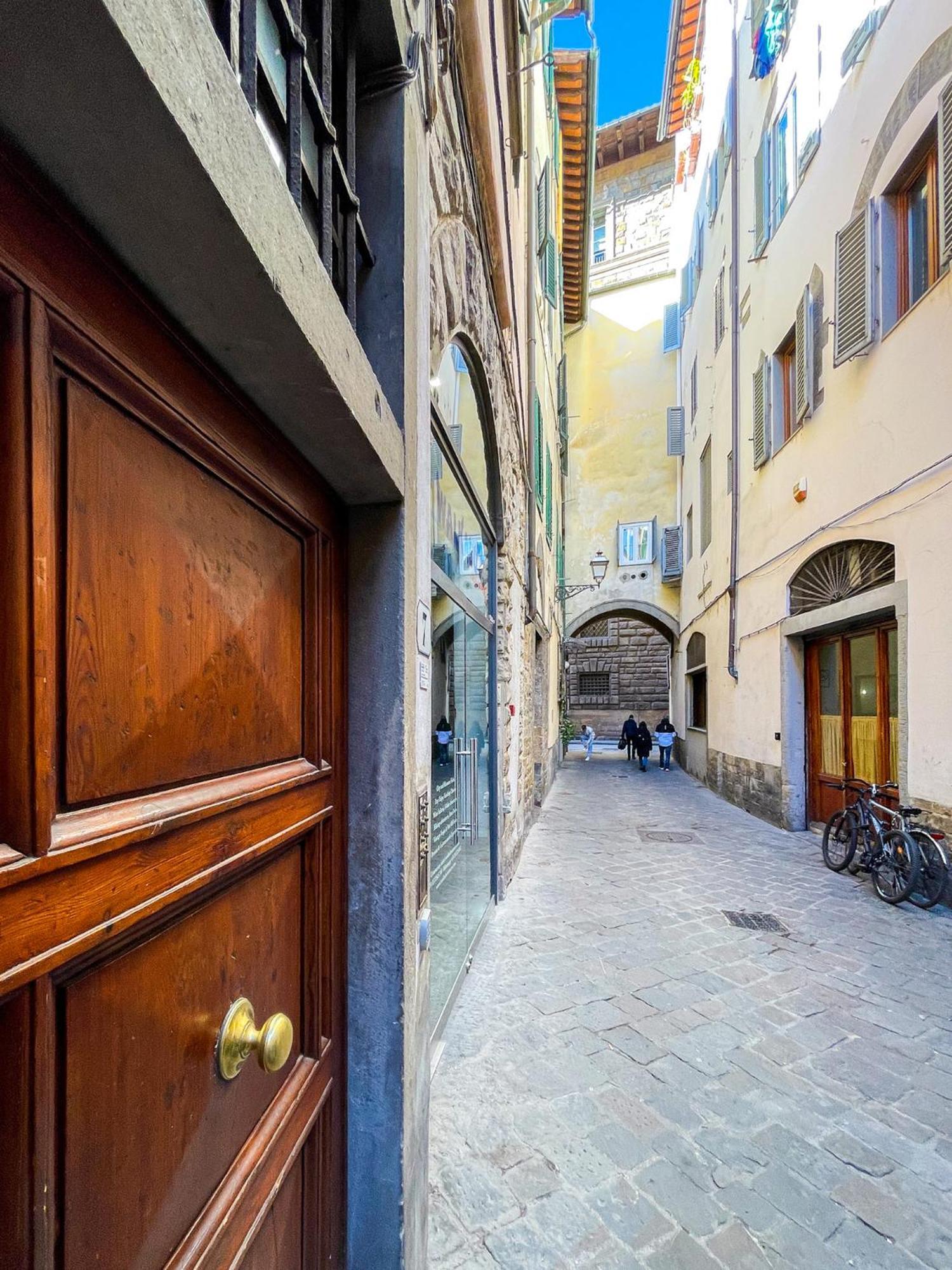 Apartment Lovely Near Piazza Della Signoria *