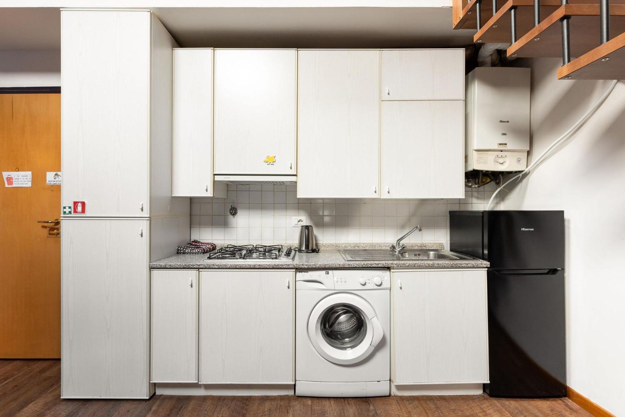 Era Apartment *