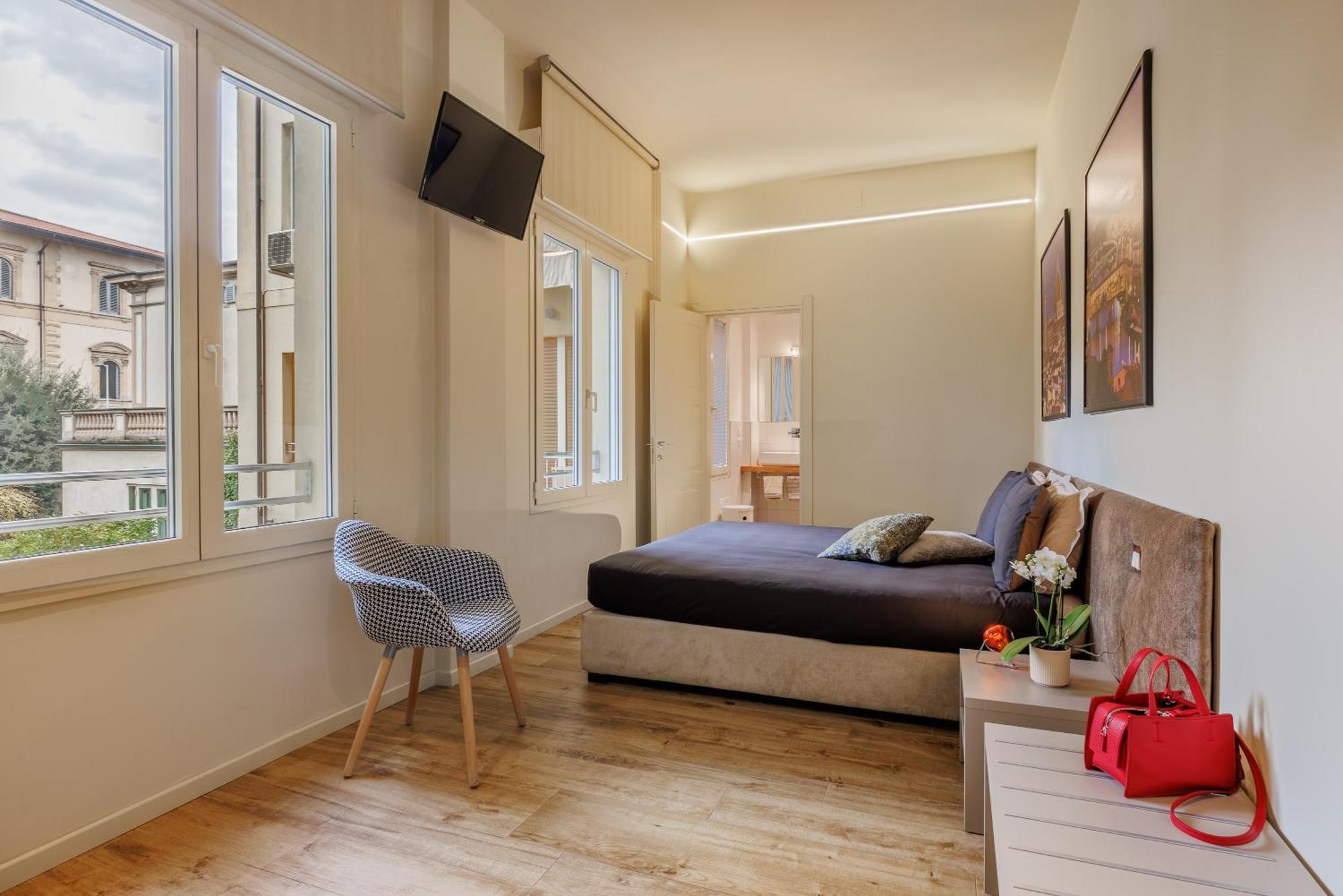 Apartment Lucy Charming Modern Near Piazza Della Liberta *
