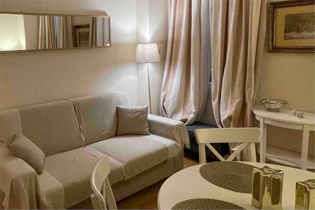 Appartement Cozy Santa Maria Novella Uffizi Duomo 2beds-2baths Florence