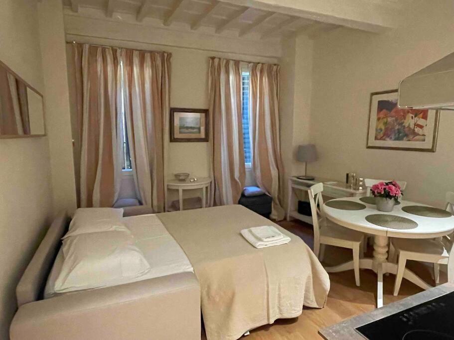 Appartement Cozy Santa Maria Novella Uffizi Duomo 2beds-2baths