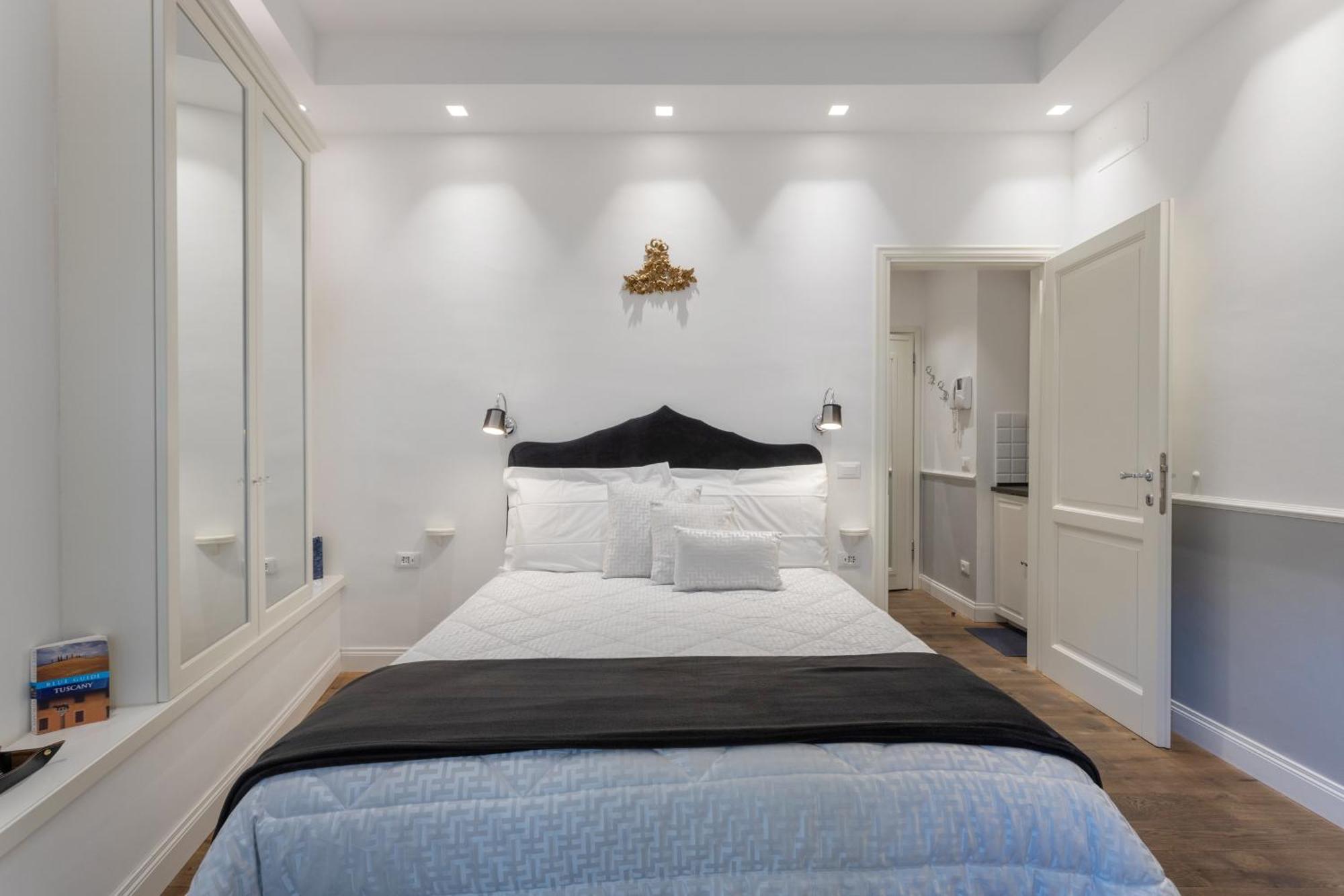 Petit Studio Duomo , Apartment Florence