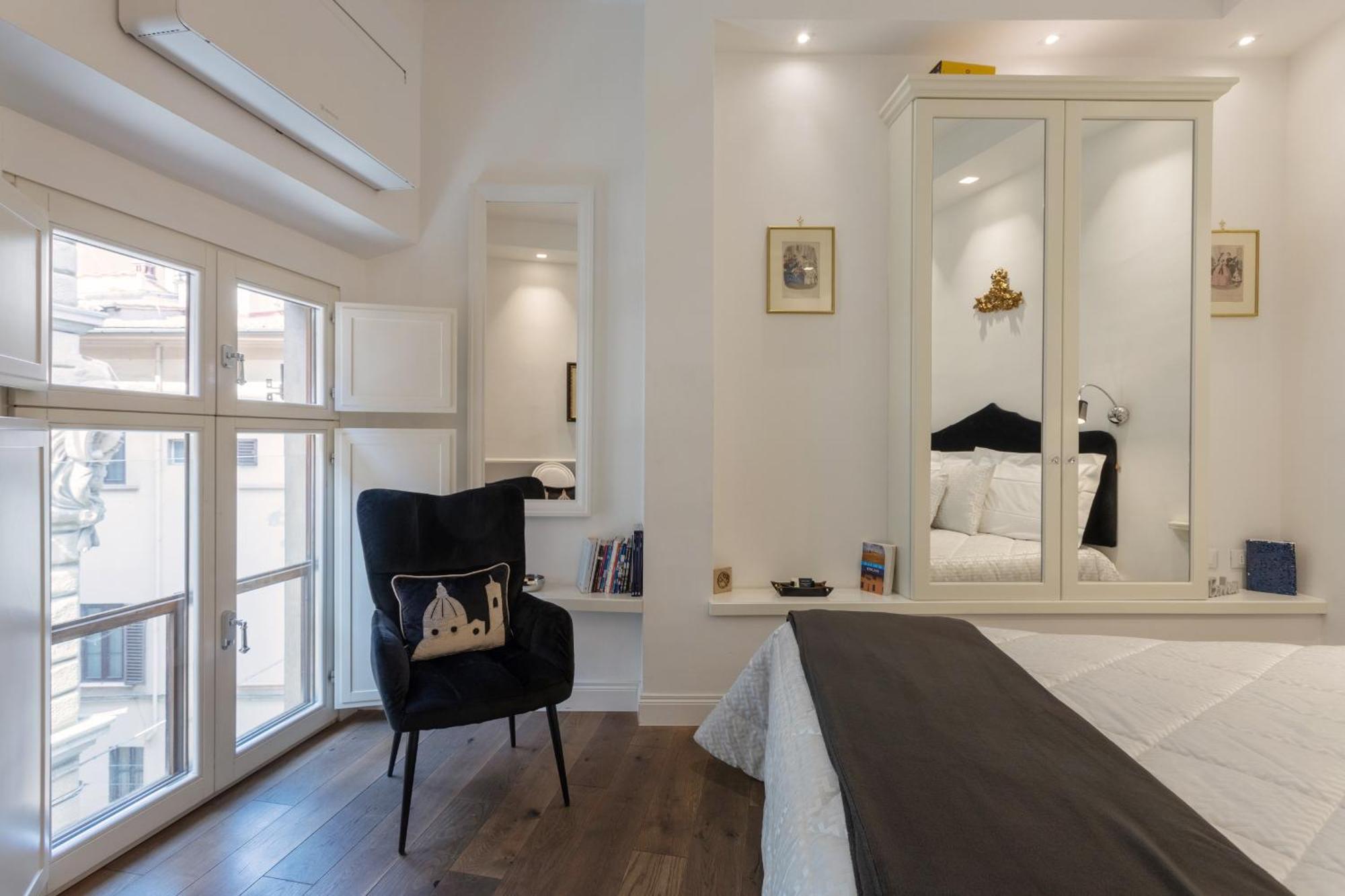 Petit Studio Duomo , Apartment *