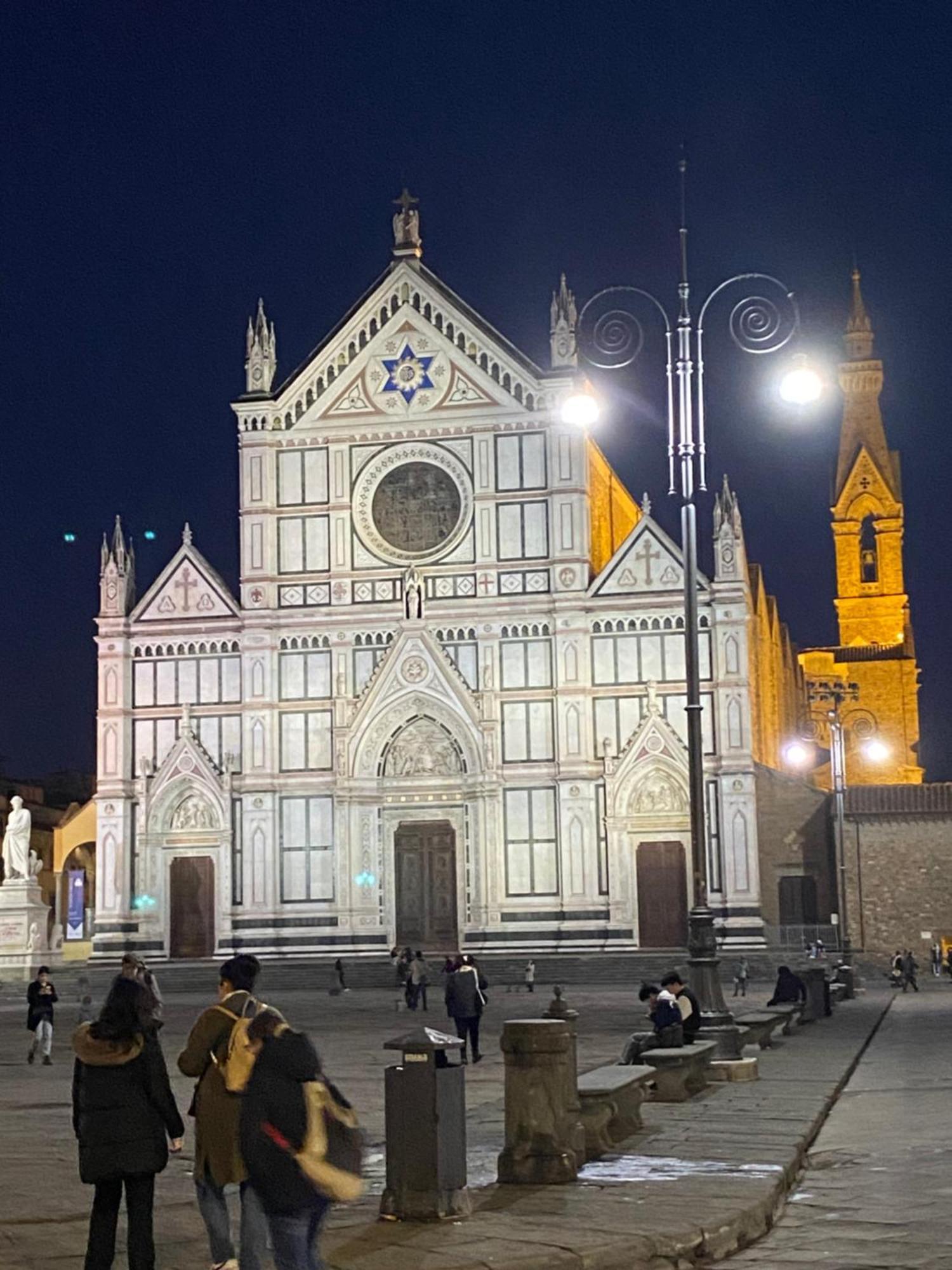 Un Bacio A