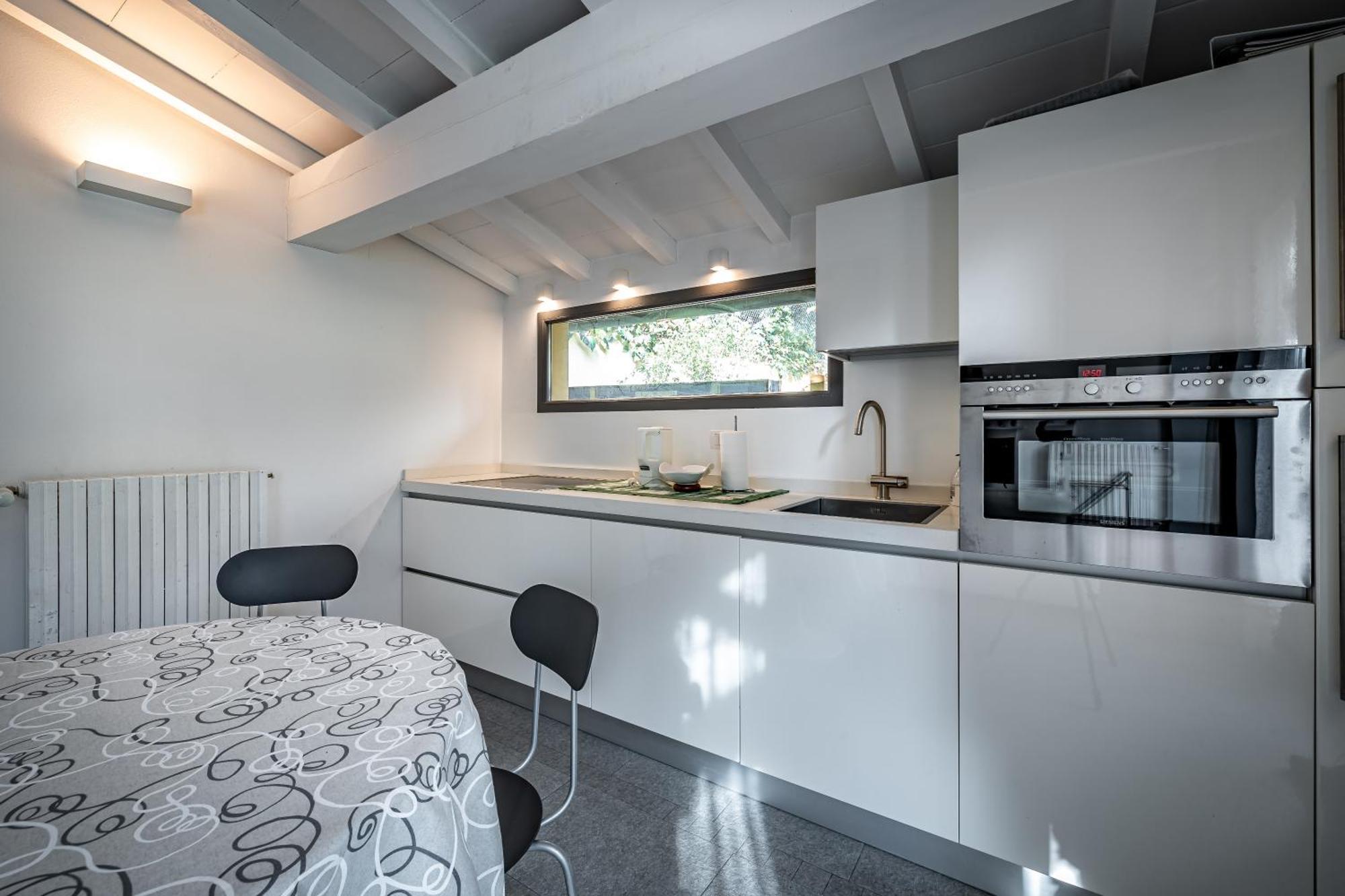 Yid Little With Garden Appartement Florence