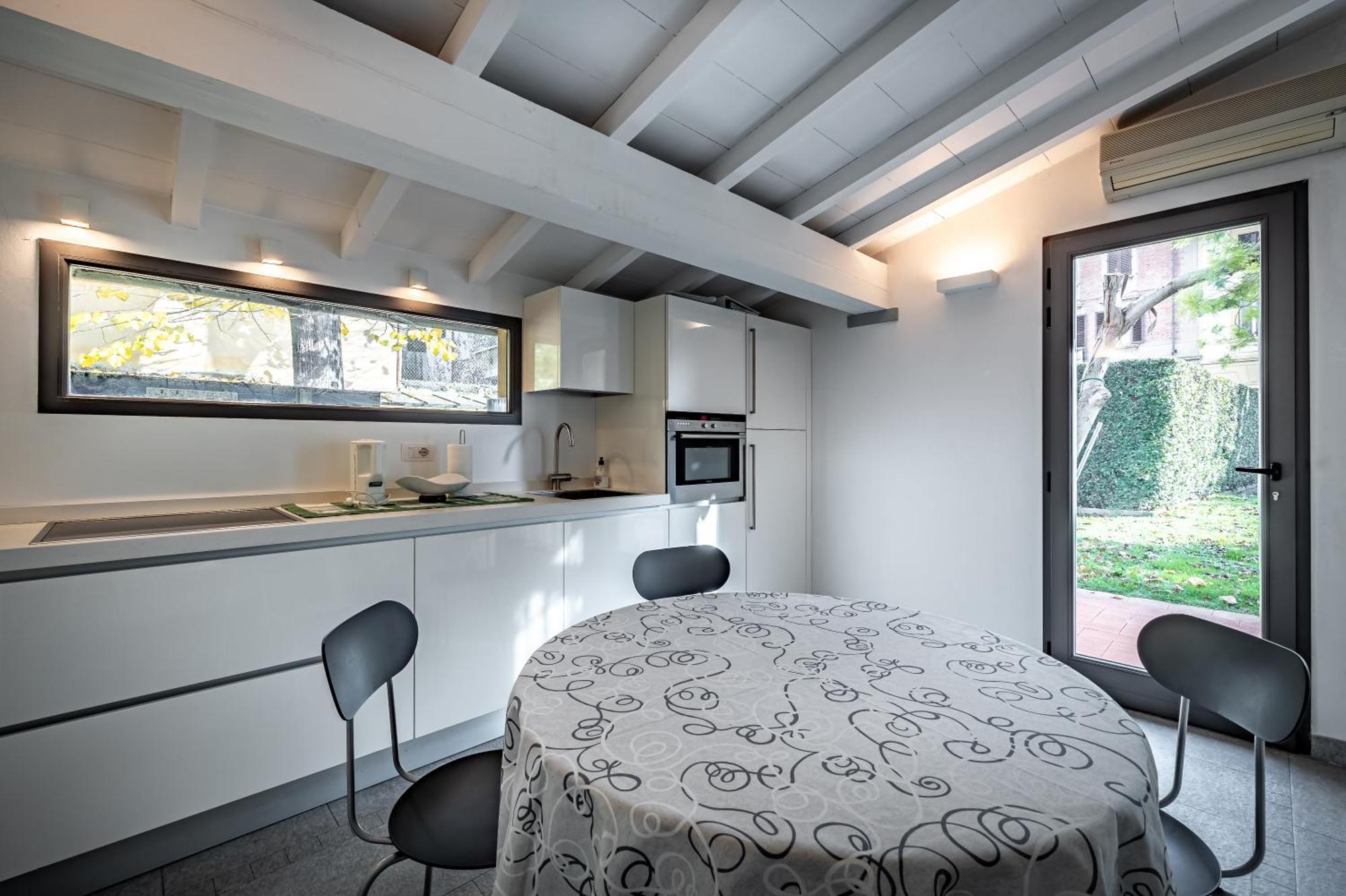 Appartement Yid Little With Garden *