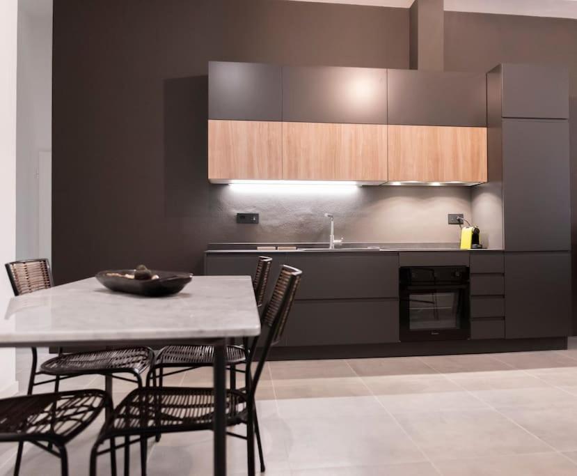 The Savonarola Apartment