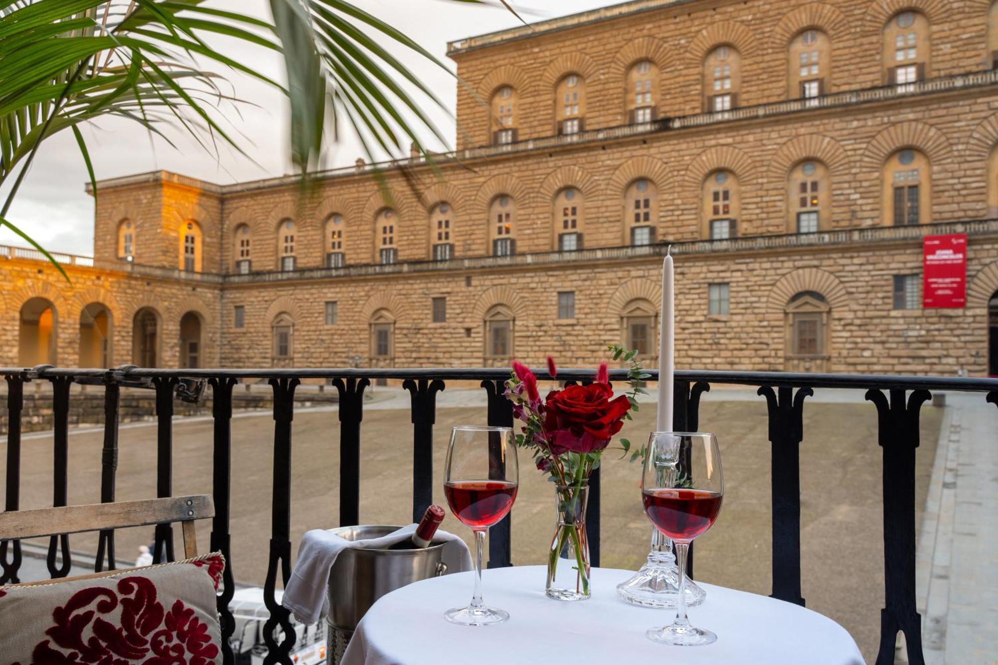 Bed & Breakfast Piazza Pitti Palace - Residenza D'Epoca 3*