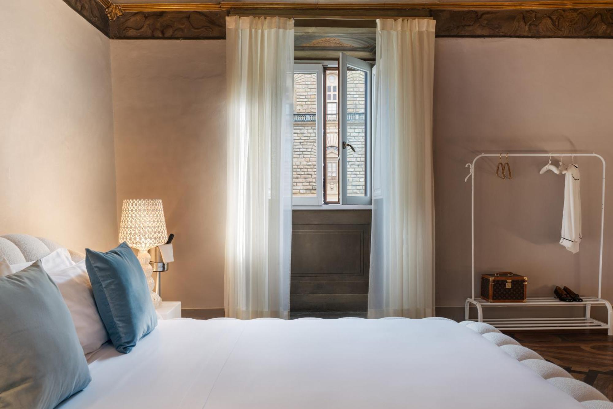 Bed & Breakfast Piazza Pitti Palace - Residenza D'Epoca 3*