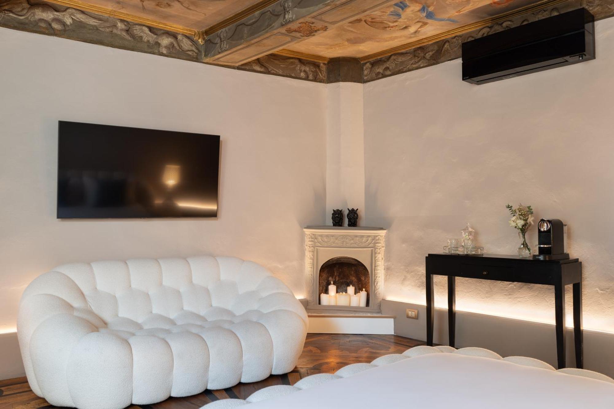Bed & Breakfast Piazza Pitti Palace - Residenza D'Epoca 3*