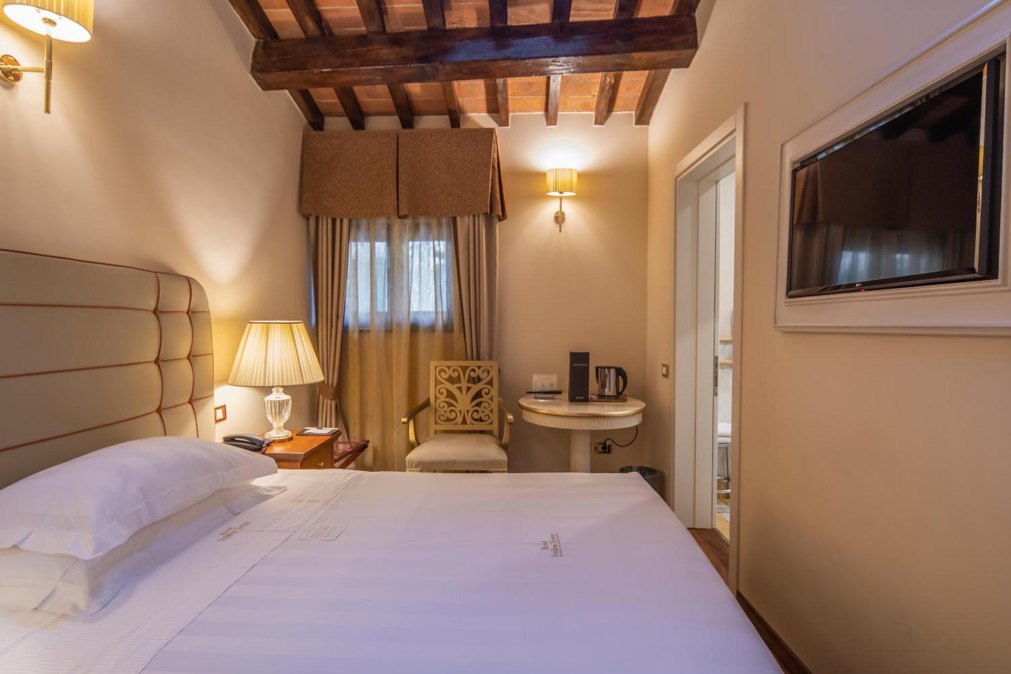 Golden Tower & Hotel Florence