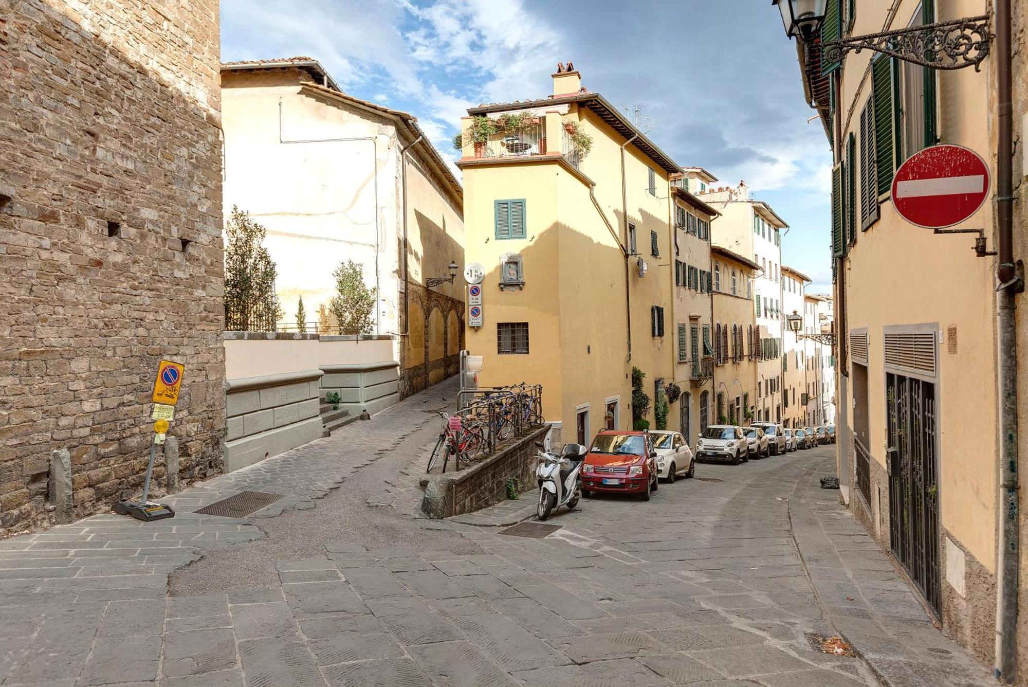 Magnoli 2 D * Florence