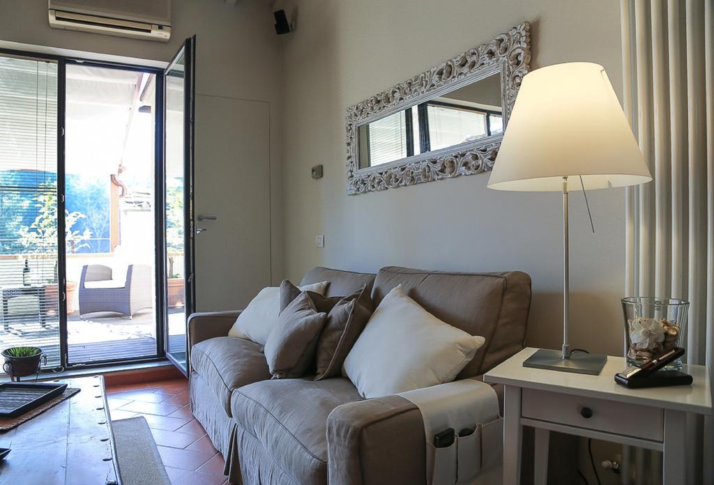 San Niccolo Terrace Apartment Florence