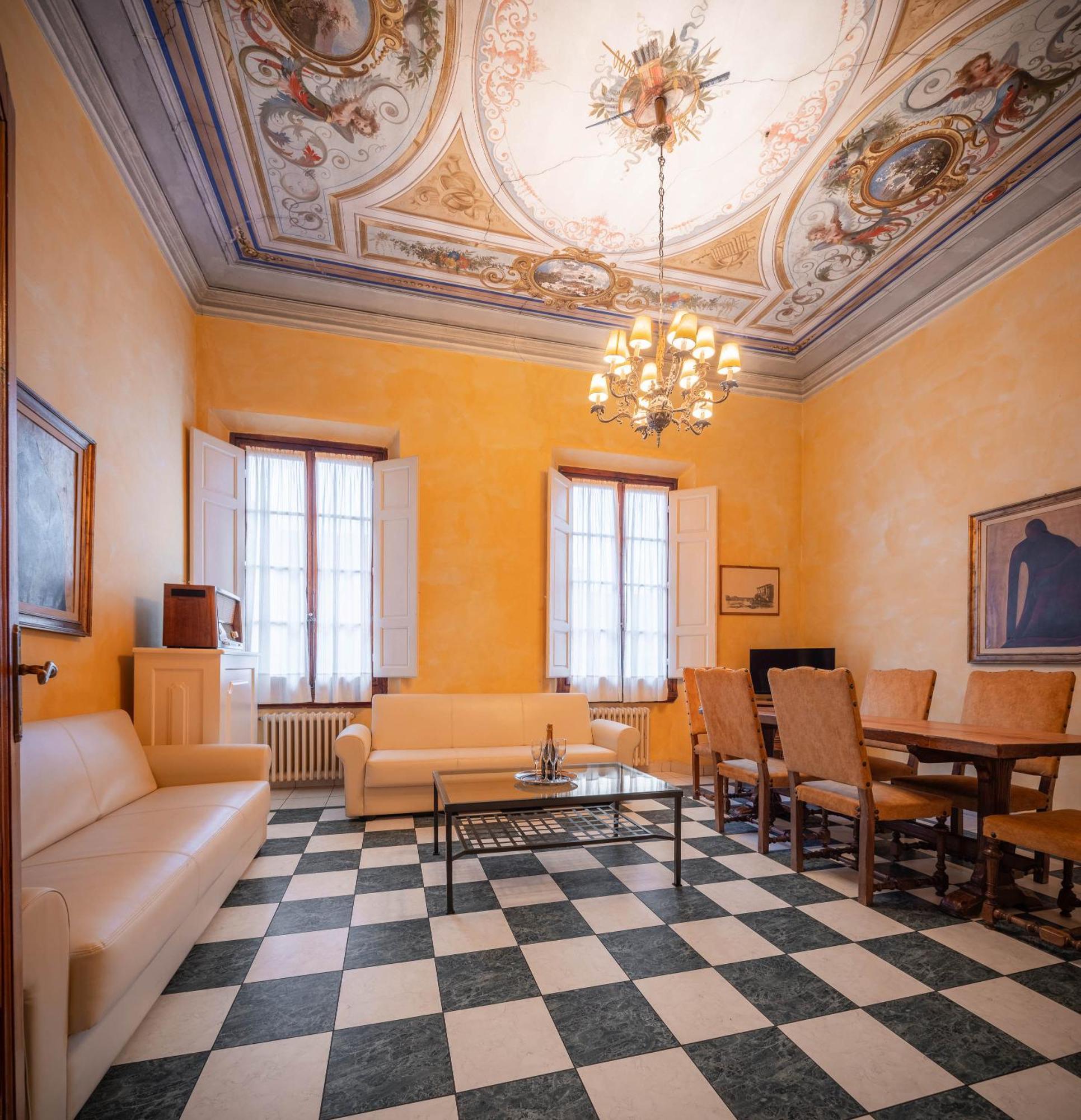 Guest house Novella House