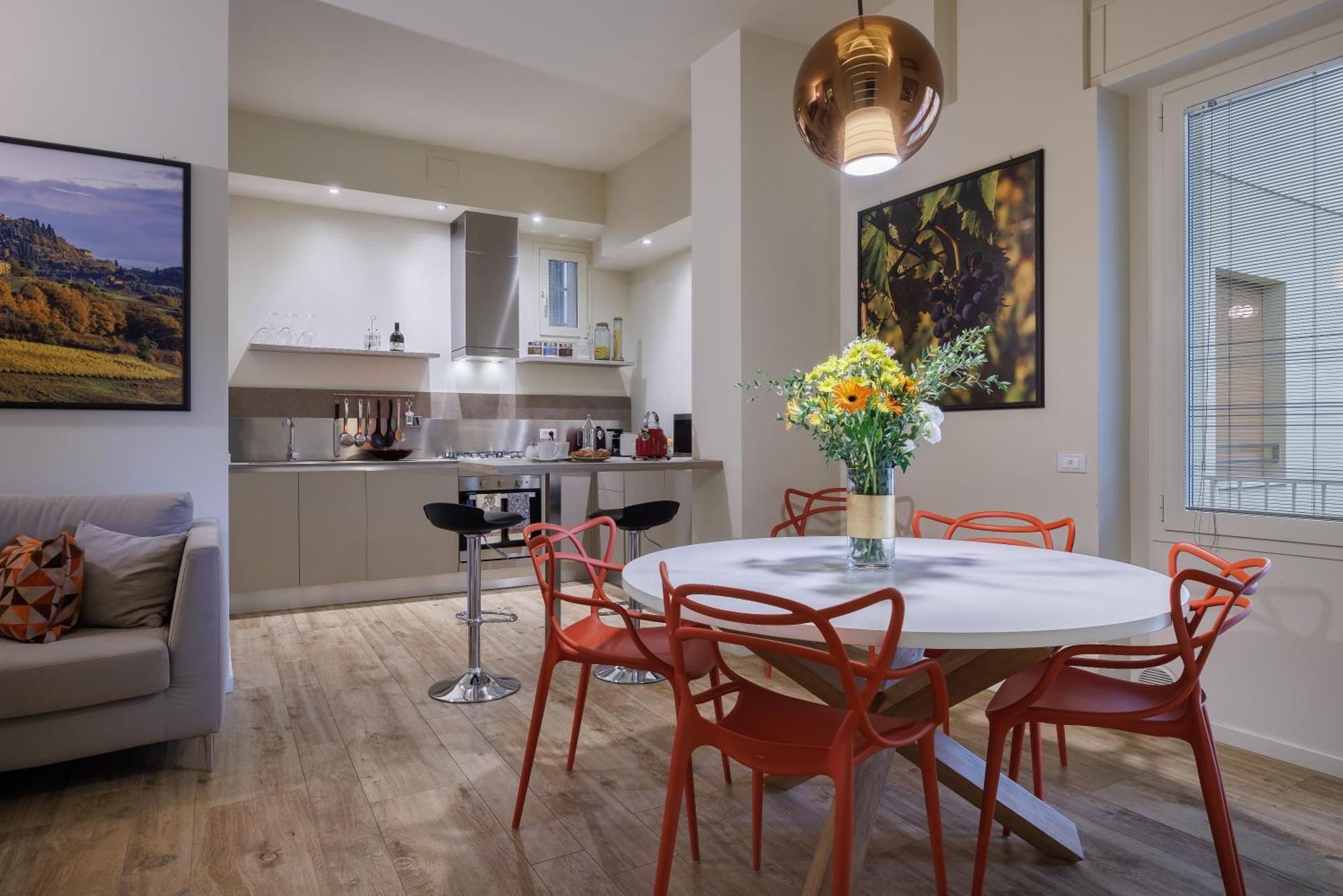 Betty Charming Modern Near Piazza Della Liberta Apartment