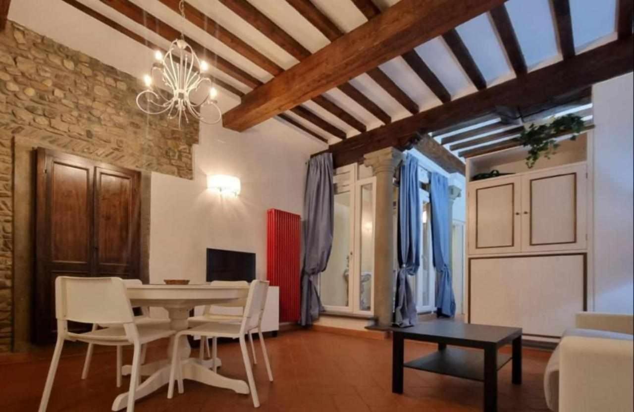 Borgo Allegri * Florence