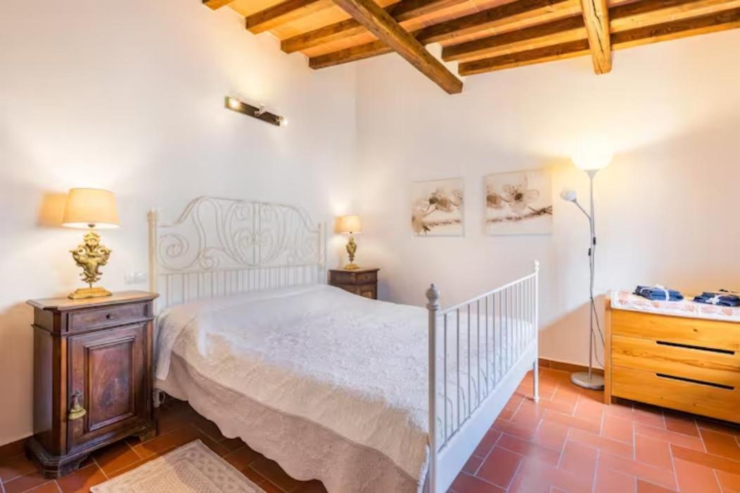 Dalu Lucilla - Private Car Park 15 Minutes To The Center Apartment *