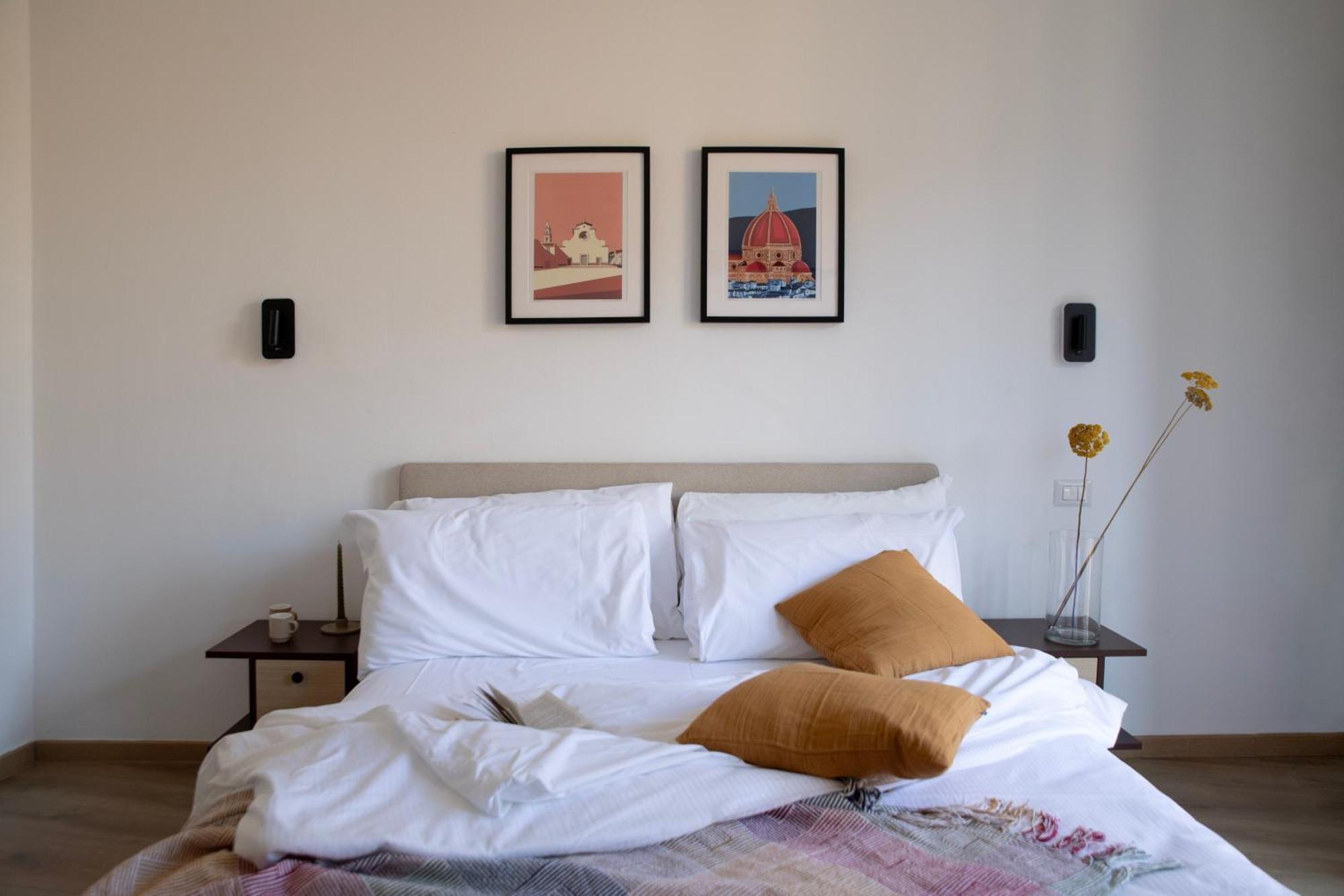 Bob W Ponte Vecchio Apartment Florence