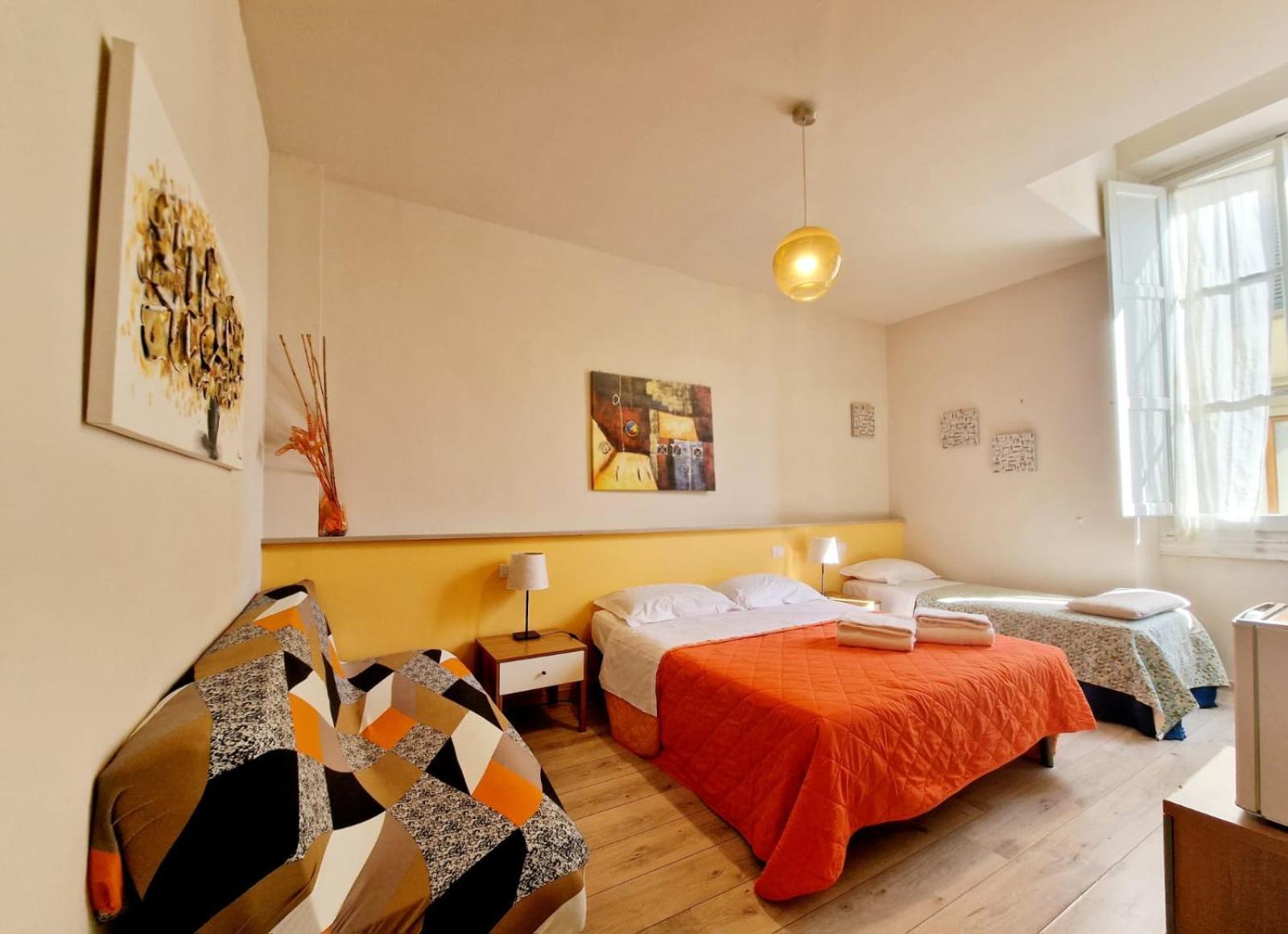 Arcobaleno Guest house Florence