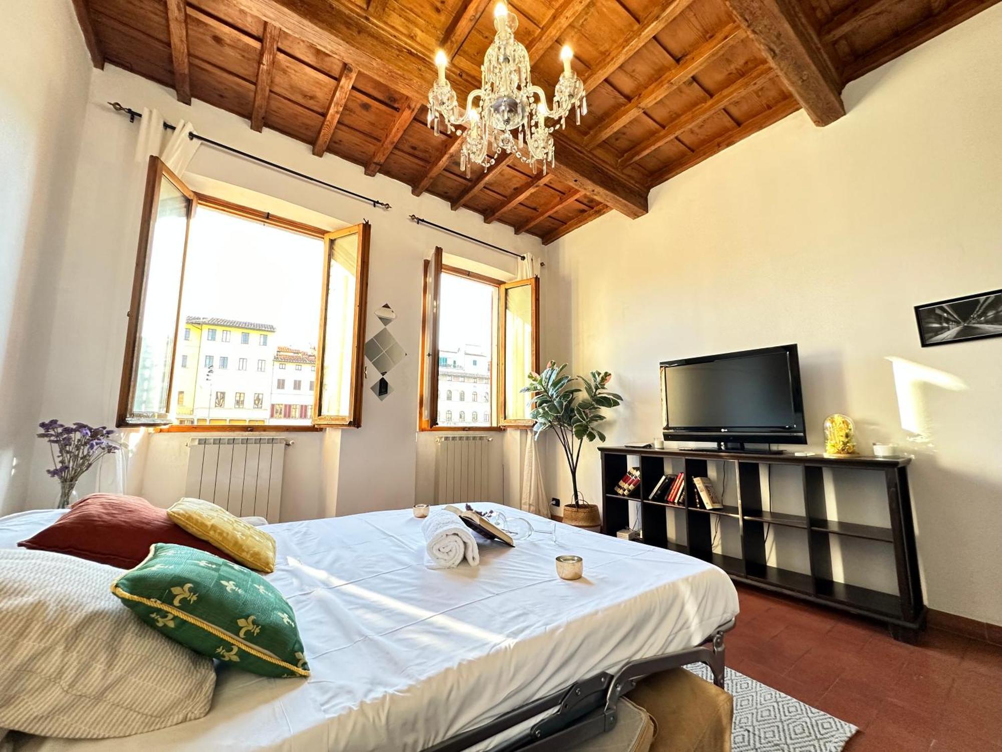 Apartment Luxurious View On Santa Croce Florence