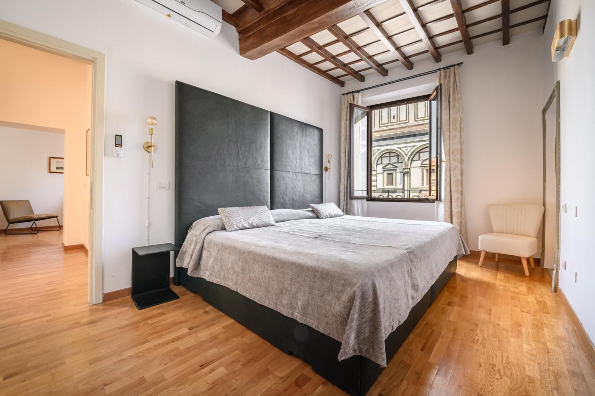Couette-café Battistero Florence