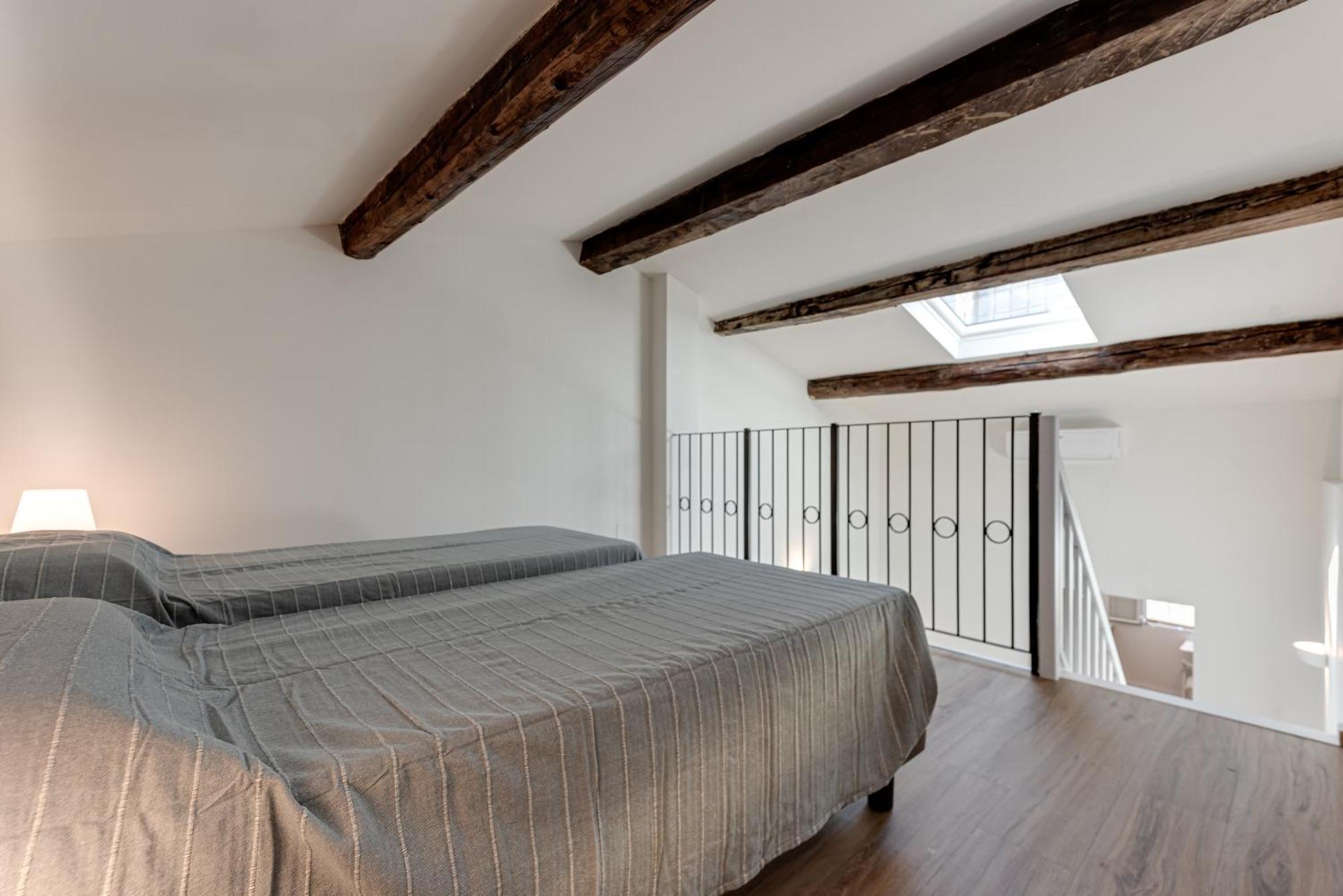 Palazzuolo Apartment *