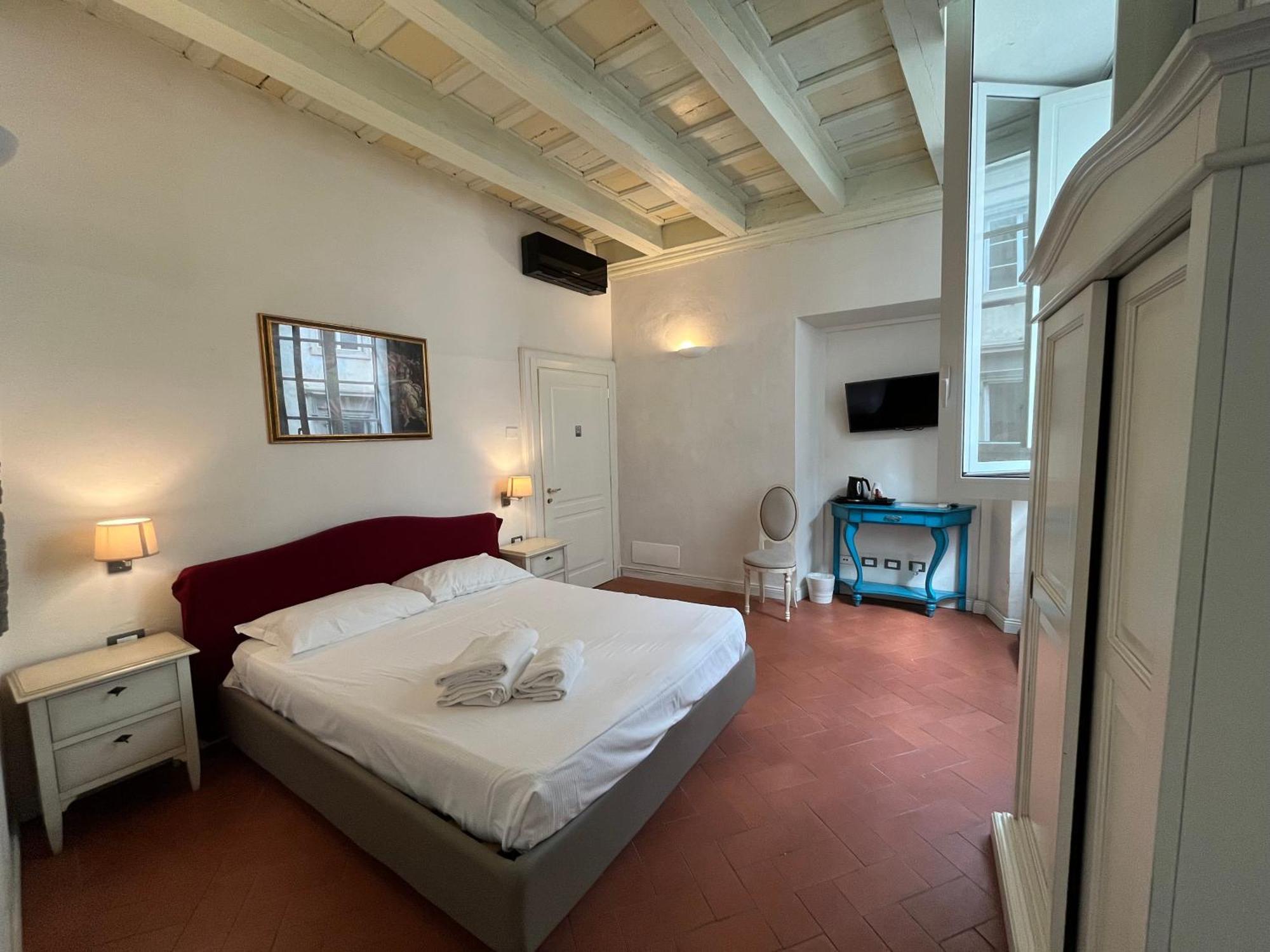Maison d'hôtes Residenza D'epoca Historia Luxury Boutique 3*