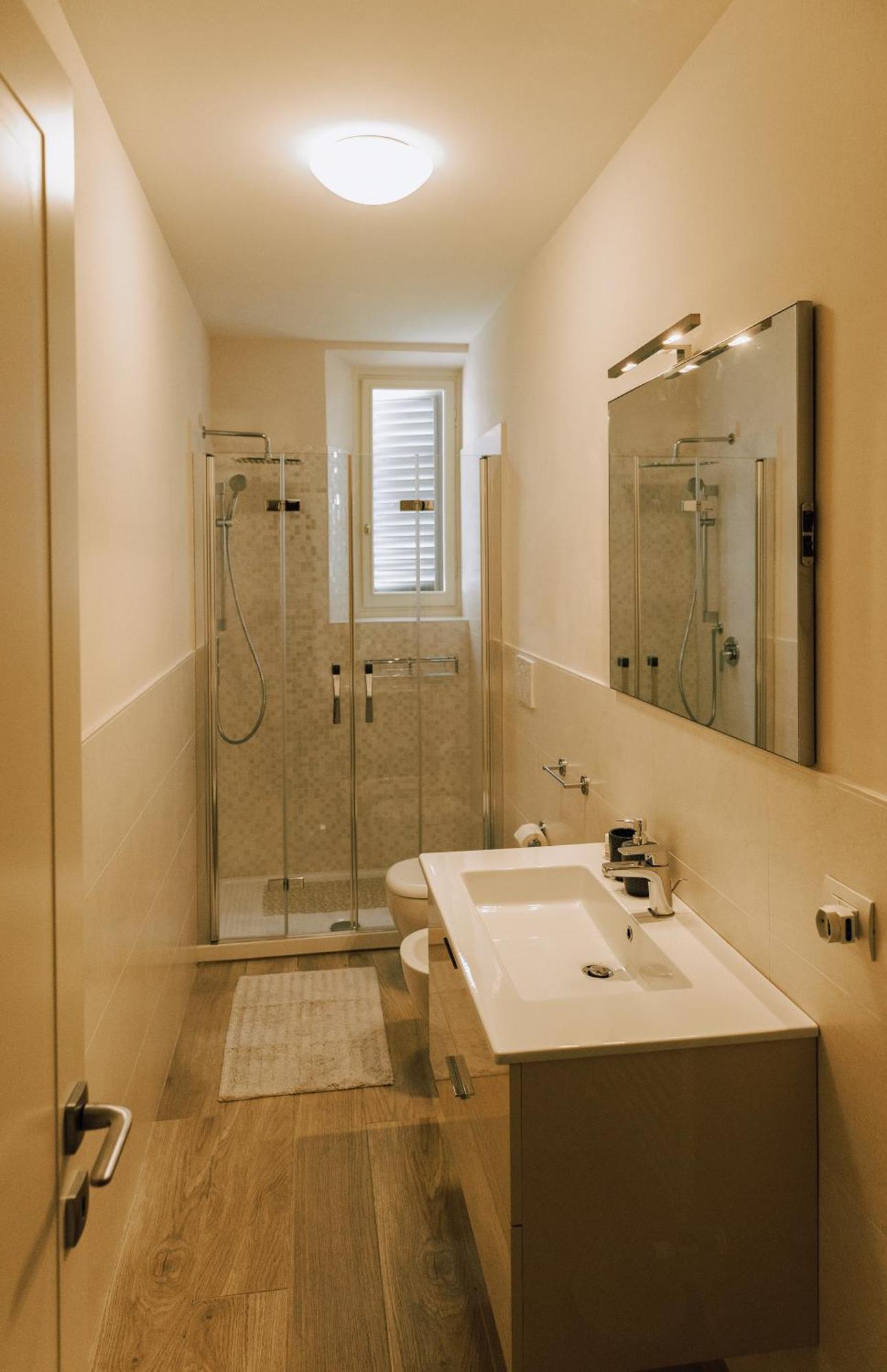 Appartement Modern In The Heart Of