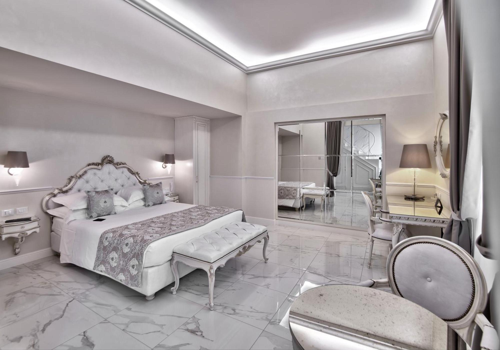 The Moon Boutique Hotel&spa Hotel