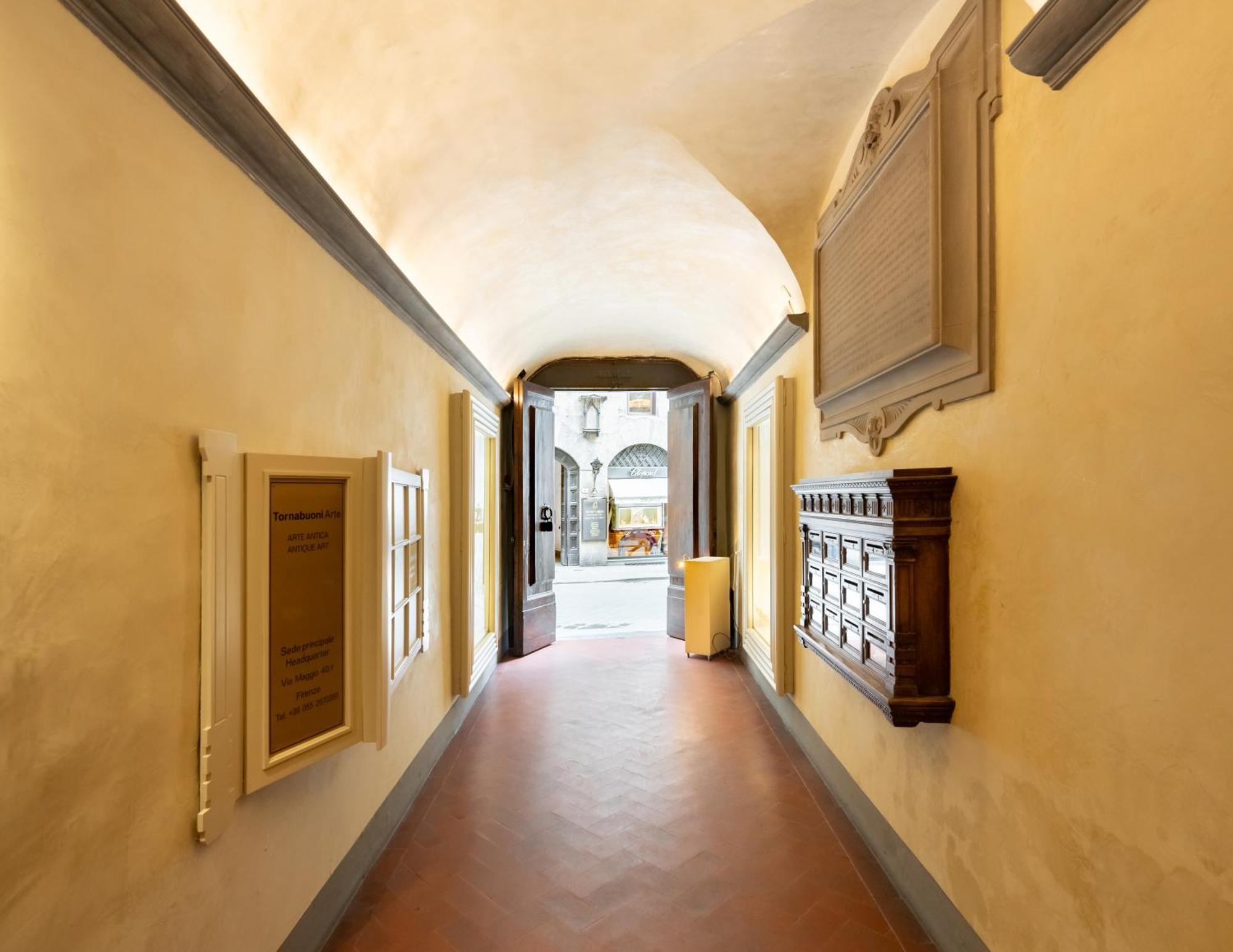 Apartment Tg - One Bedroom Luxury In The Fashion District Florence