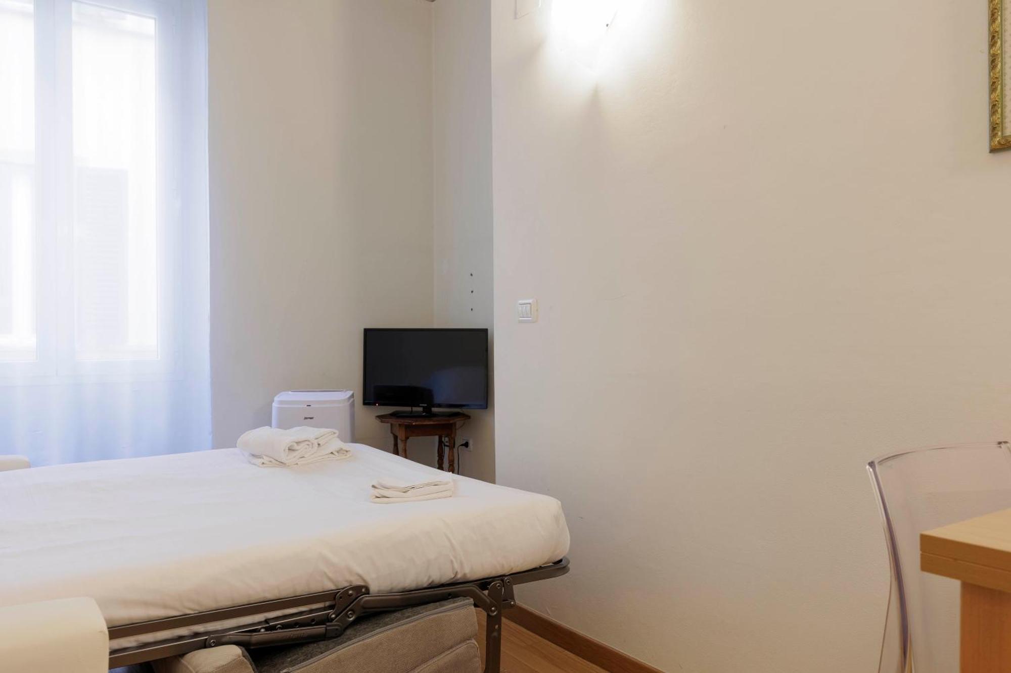 Apartment Borgo Pinti Living