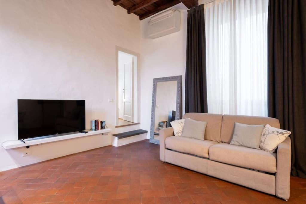 Keys Of Italy - Alberobs 15 Tot - Cozy Nearby Train Station Apartment *