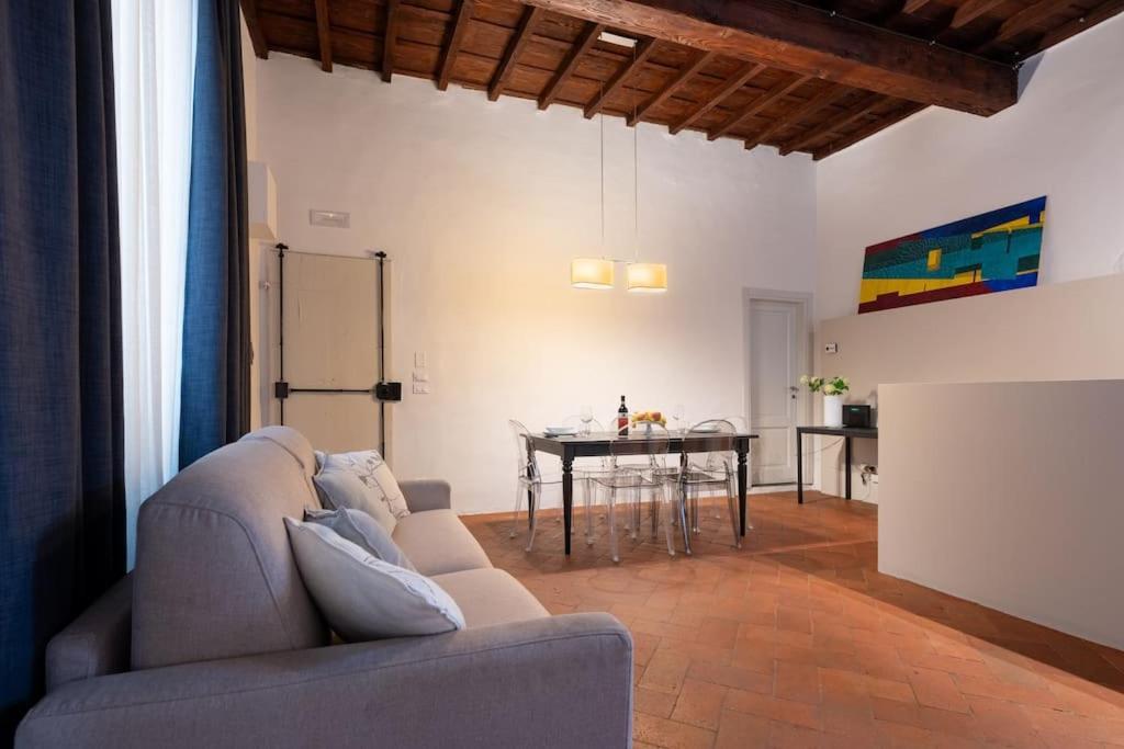 Apartment Keys Of Italy - Alberobs 15 Tot - Cozy Nearby Train Station Florence