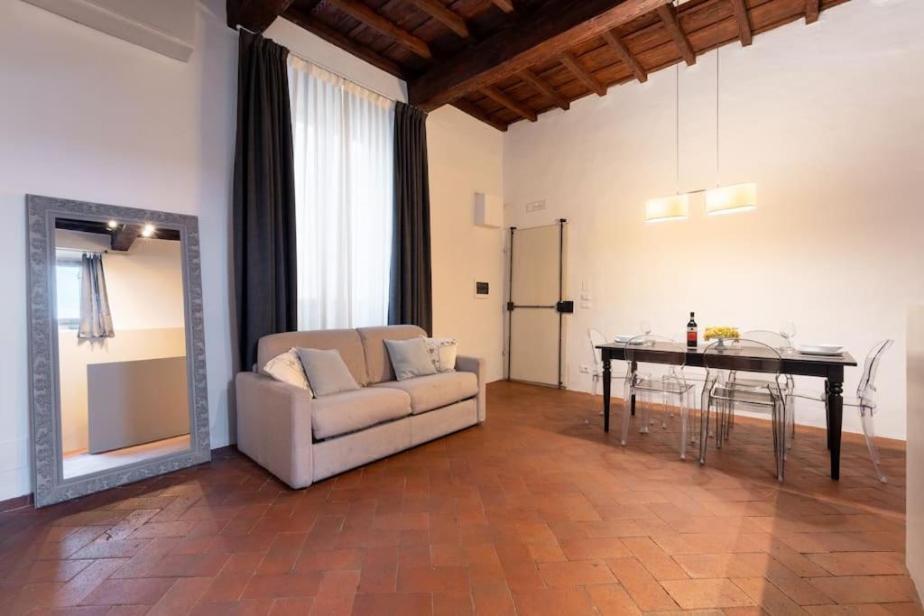 Keys Of Italy - Alberobs 15 Tot - Cozy Nearby Train Station Apartment