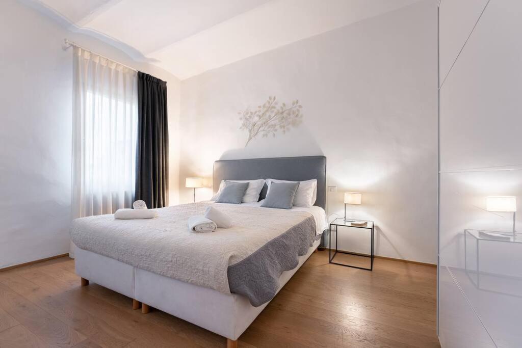 Apartment Keys Of Italy - Alberobs 15 Tot - Cozy Nearby Train Station Florence